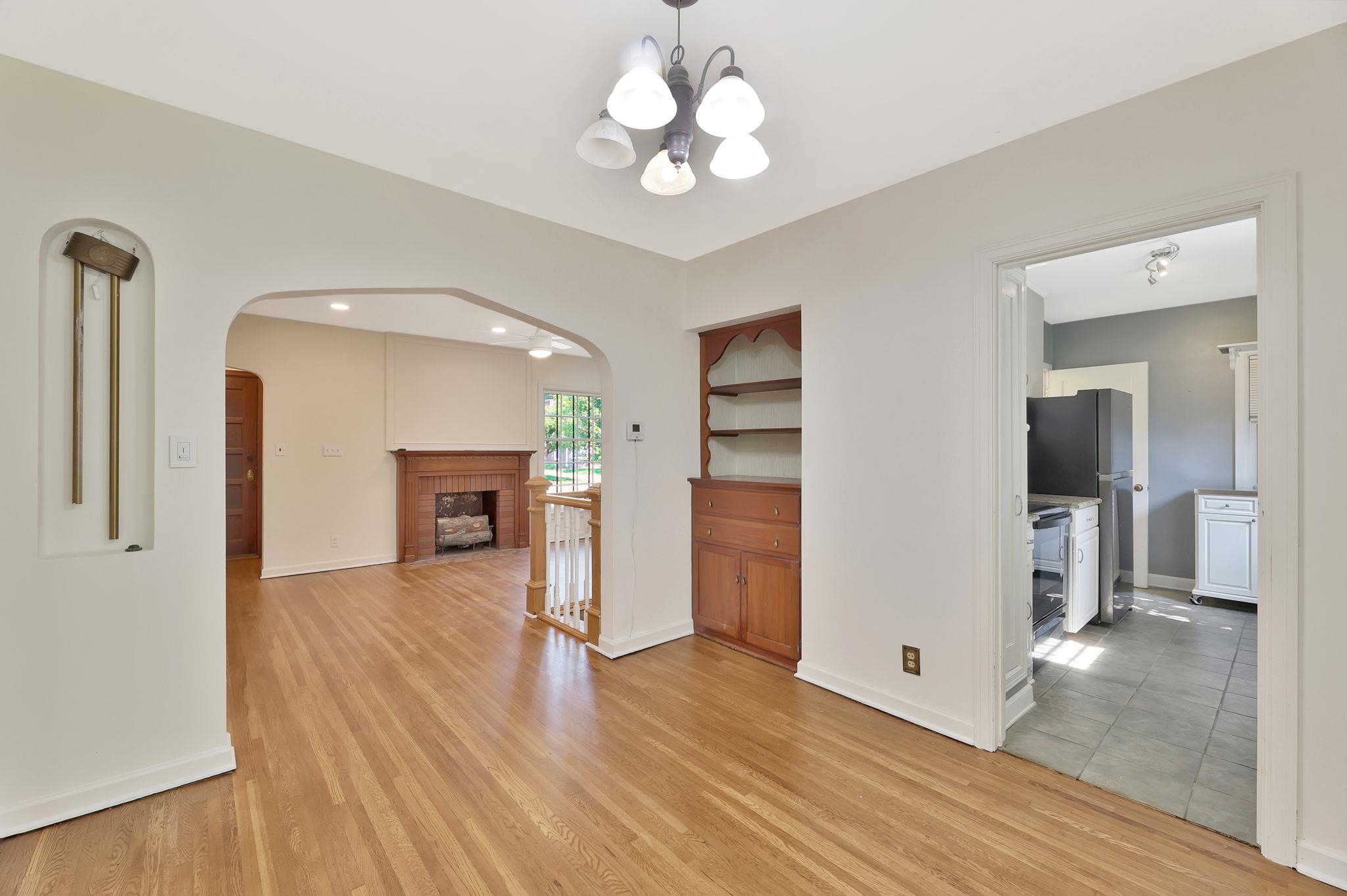 230 S Minneapolis Avenue Property Photo 12