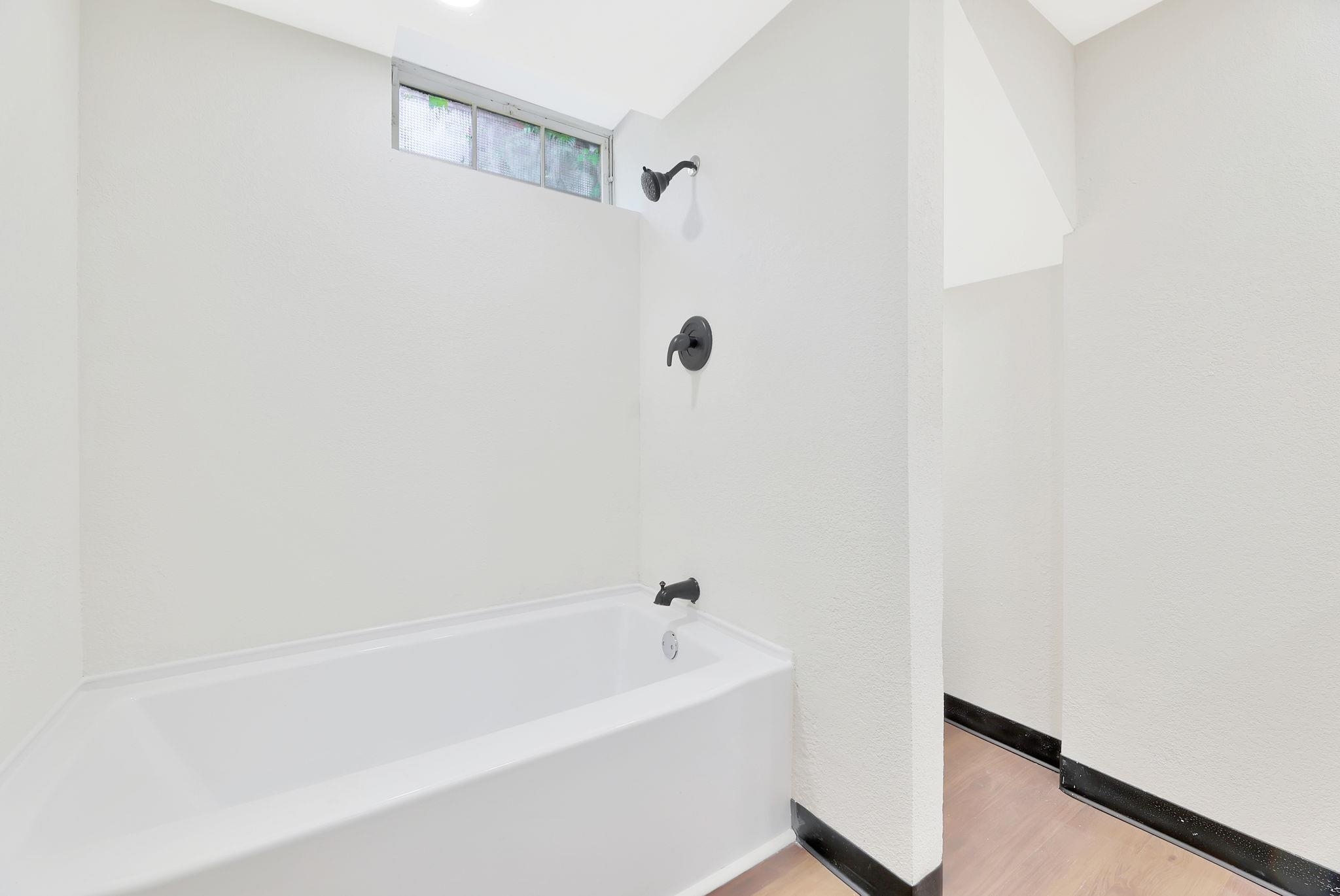 230 S Minneapolis Avenue Property Photo 30