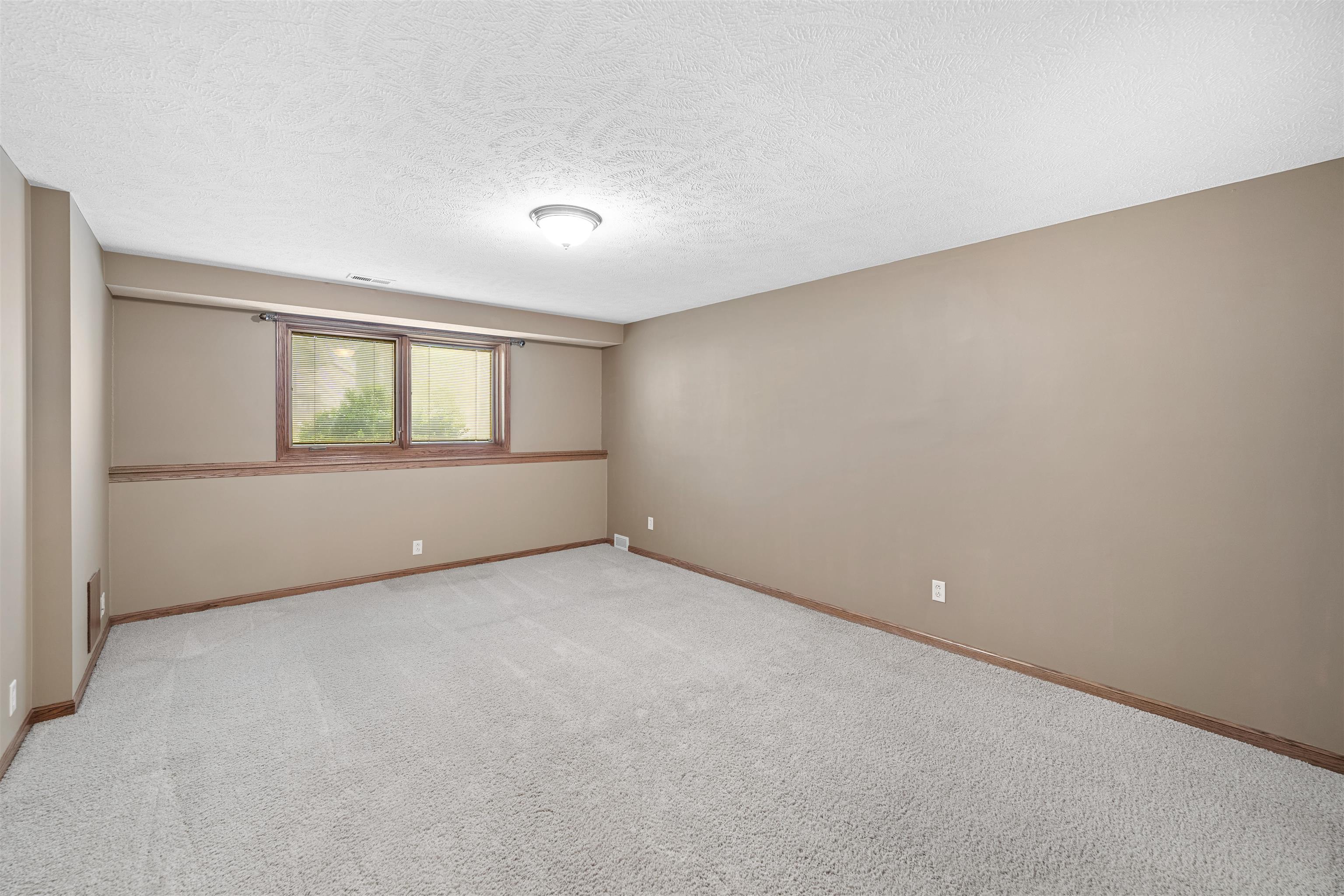 501 Pine Ridge Dr Property Photo 28