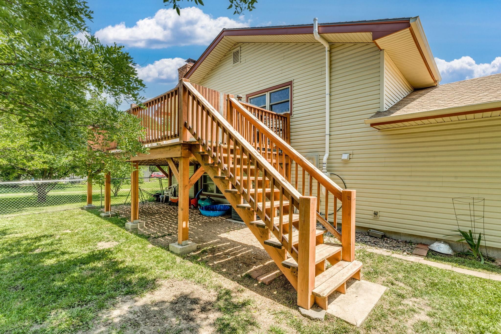 1441 N Estate Property Photo 27