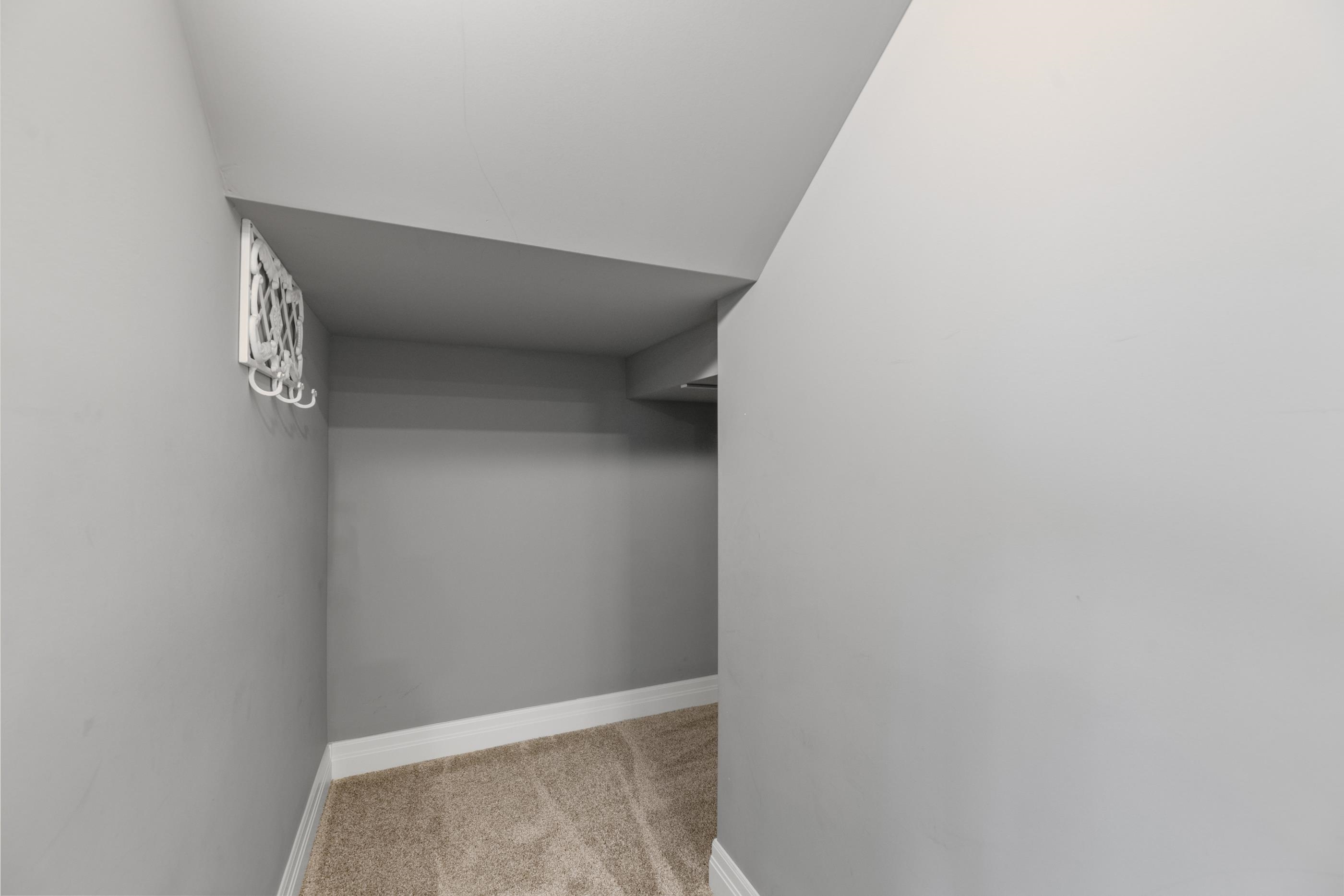 3331 N Judith Ct Property Photo 13