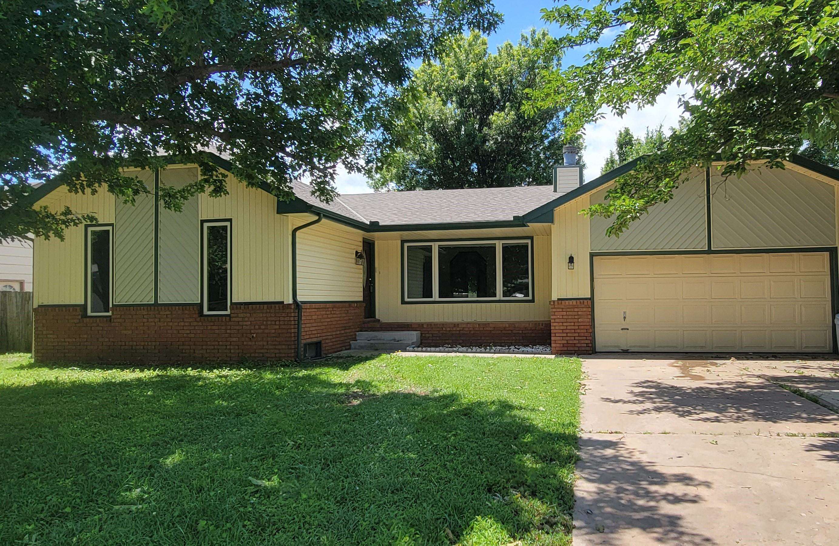 617 Erin Ln Property Photo