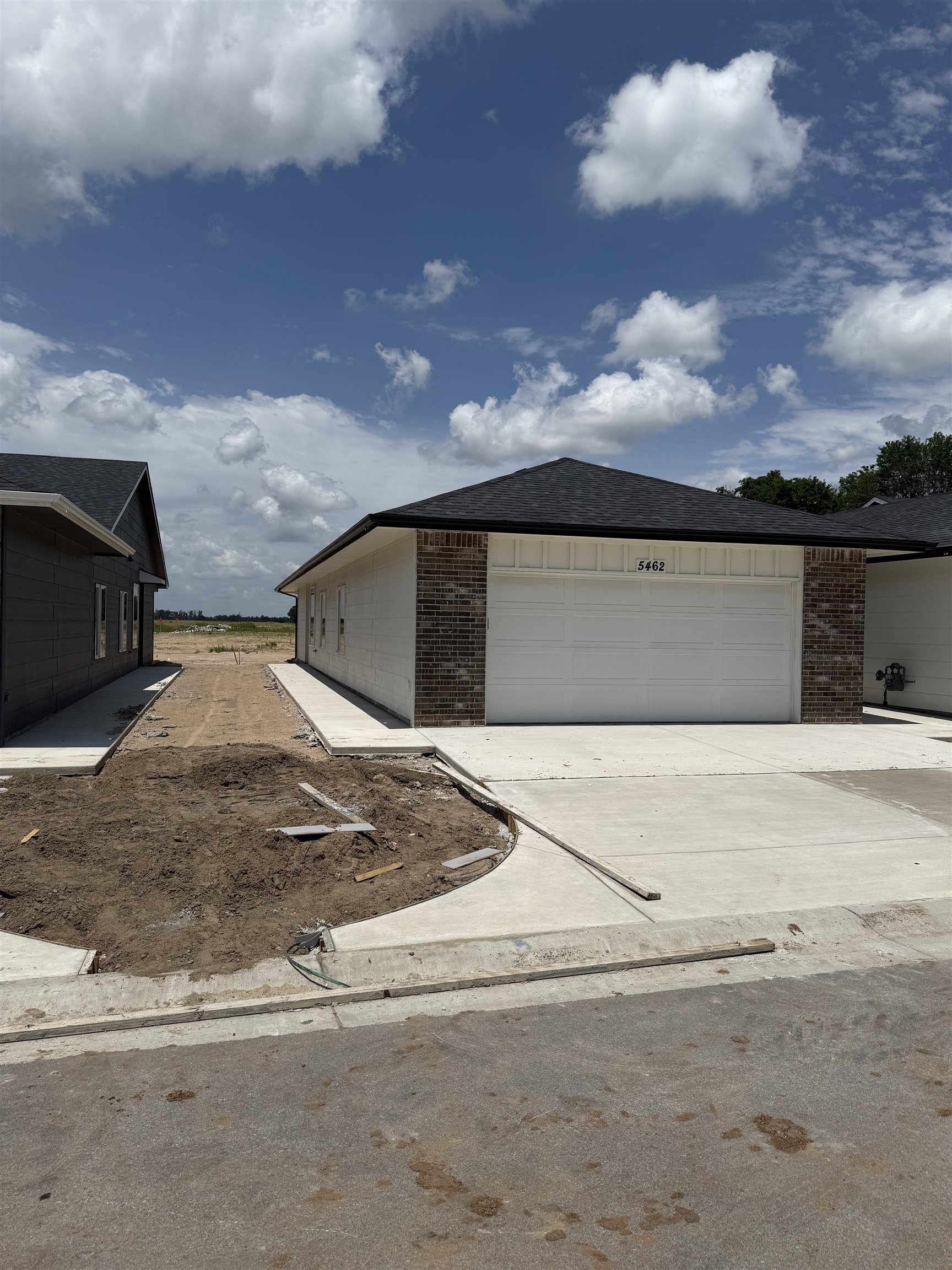 5462 Briskbay Ct. Property Photo 1