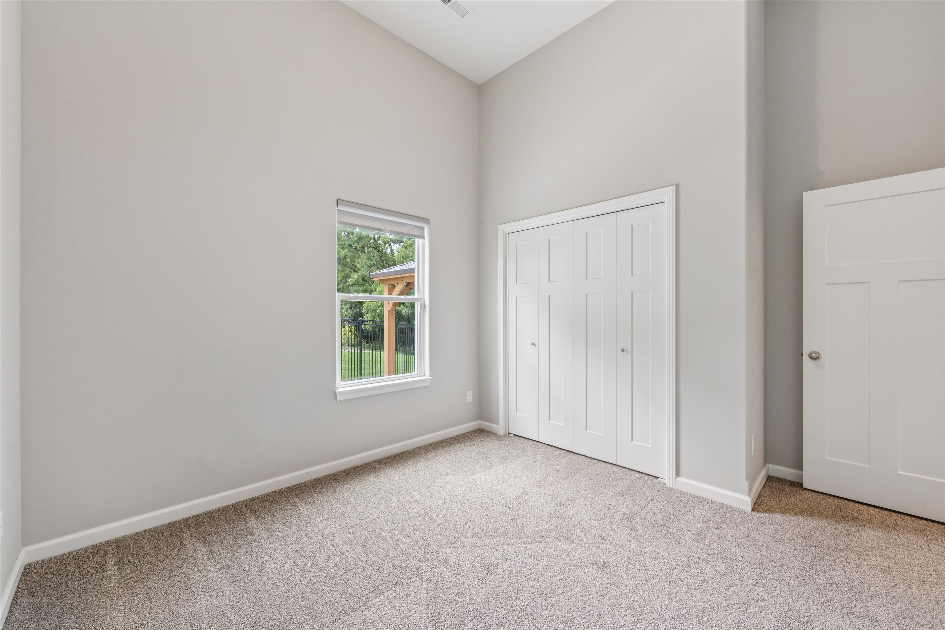 2809 E Mantane Ct Property Photo 23