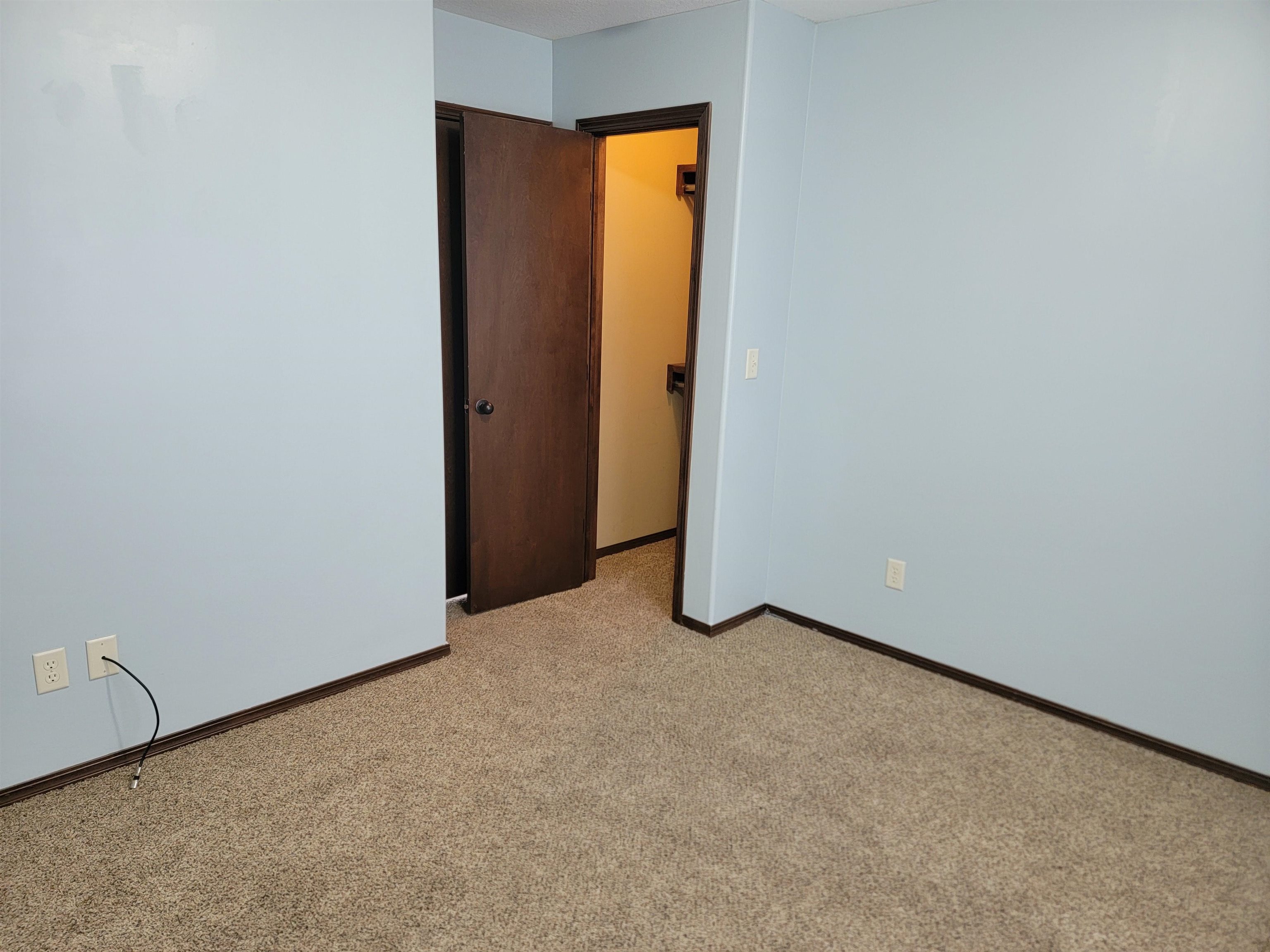 3006 N Rock Bridge St Property Photo 14