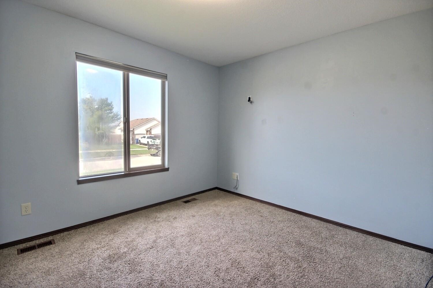 3006 N Rock Bridge St Property Photo 16