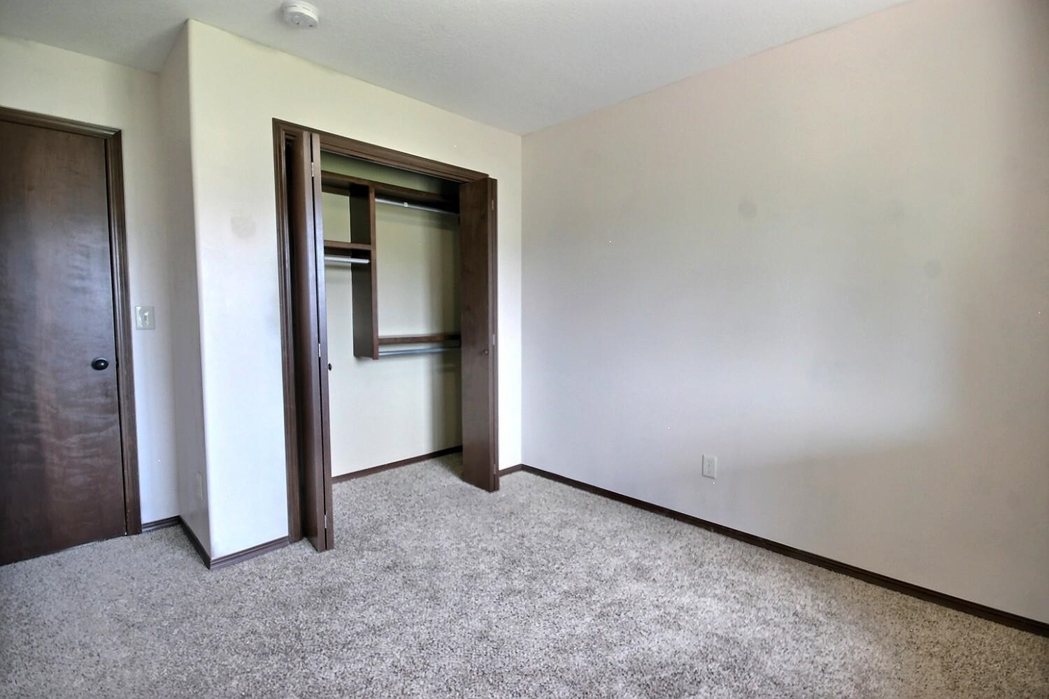 3006 N Rock Bridge St Property Photo 20