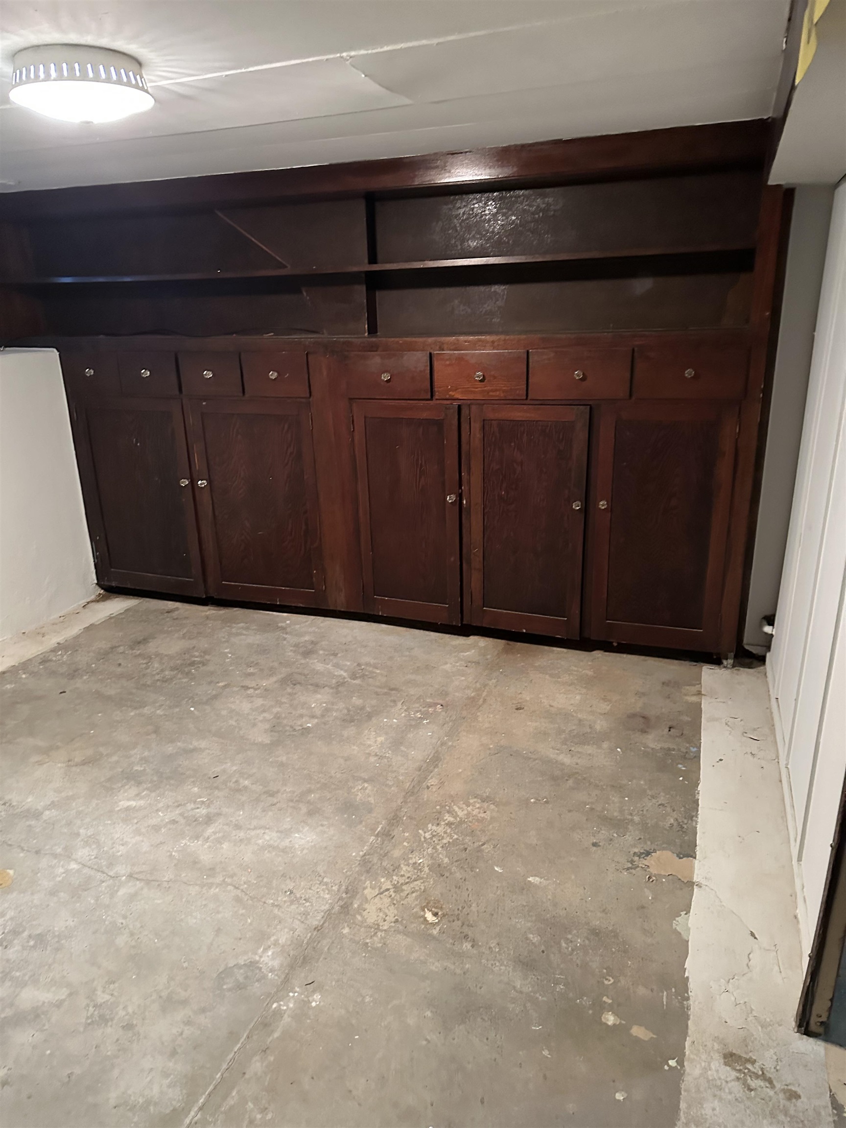 505 S Emporia Property Photo 17