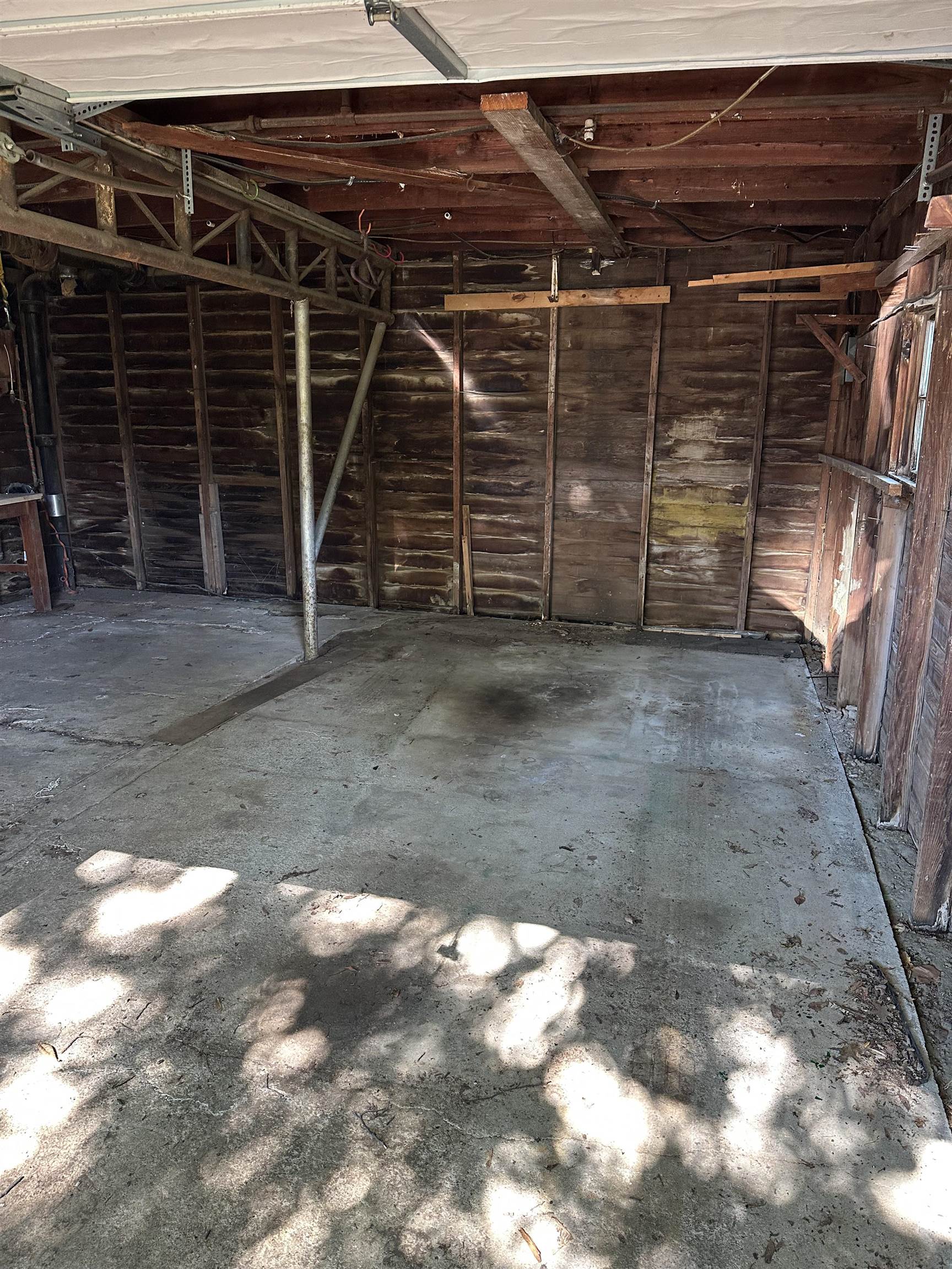 505 S Emporia Property Photo 21