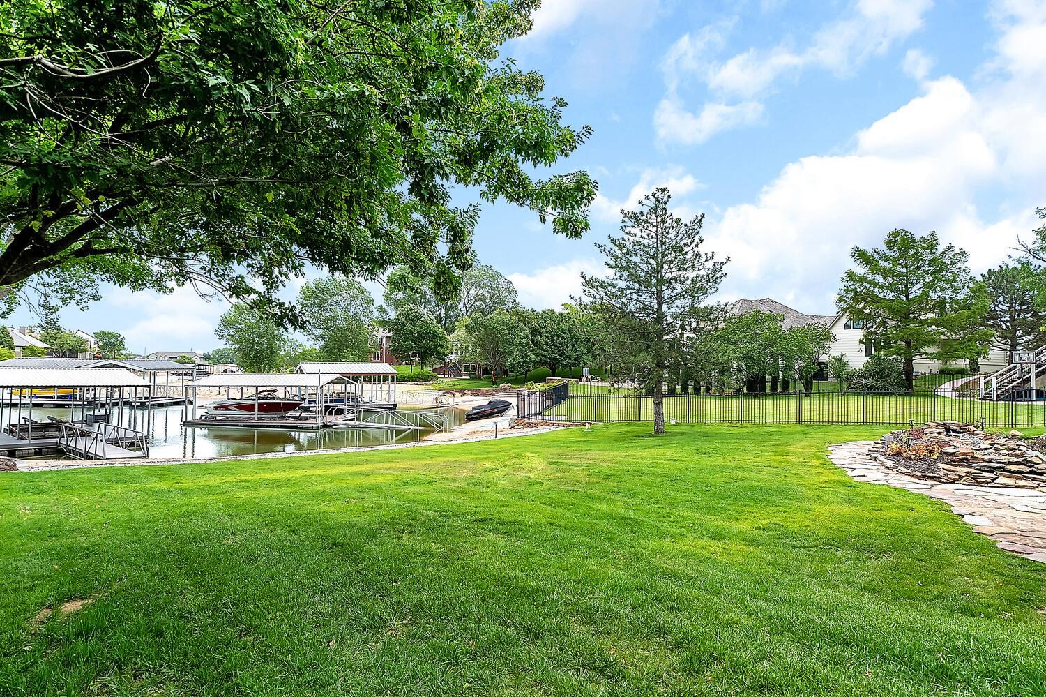 2634 N North Shore Cir Property Photo 27