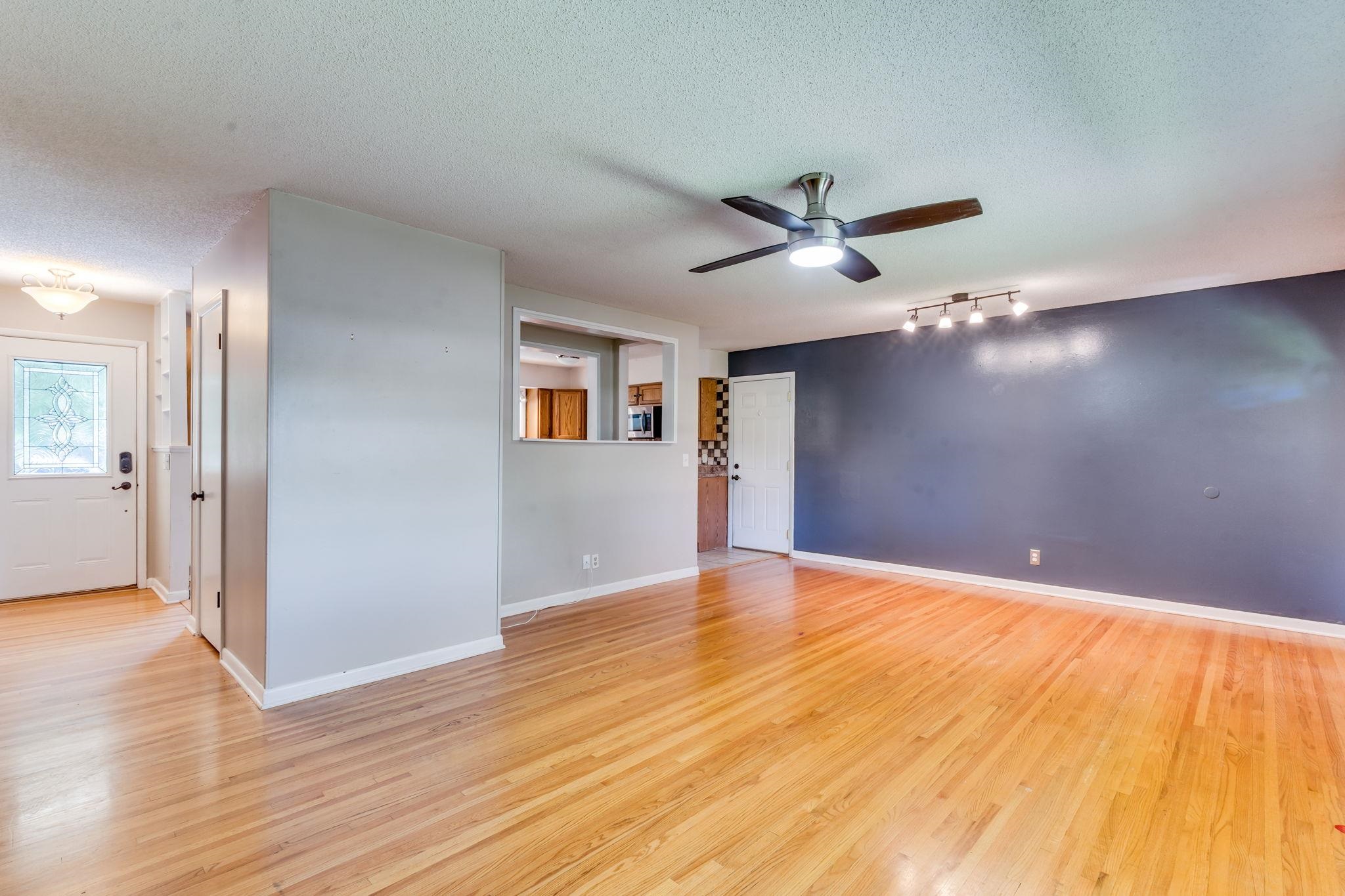 9620 W Tee Ln Property Photo 5