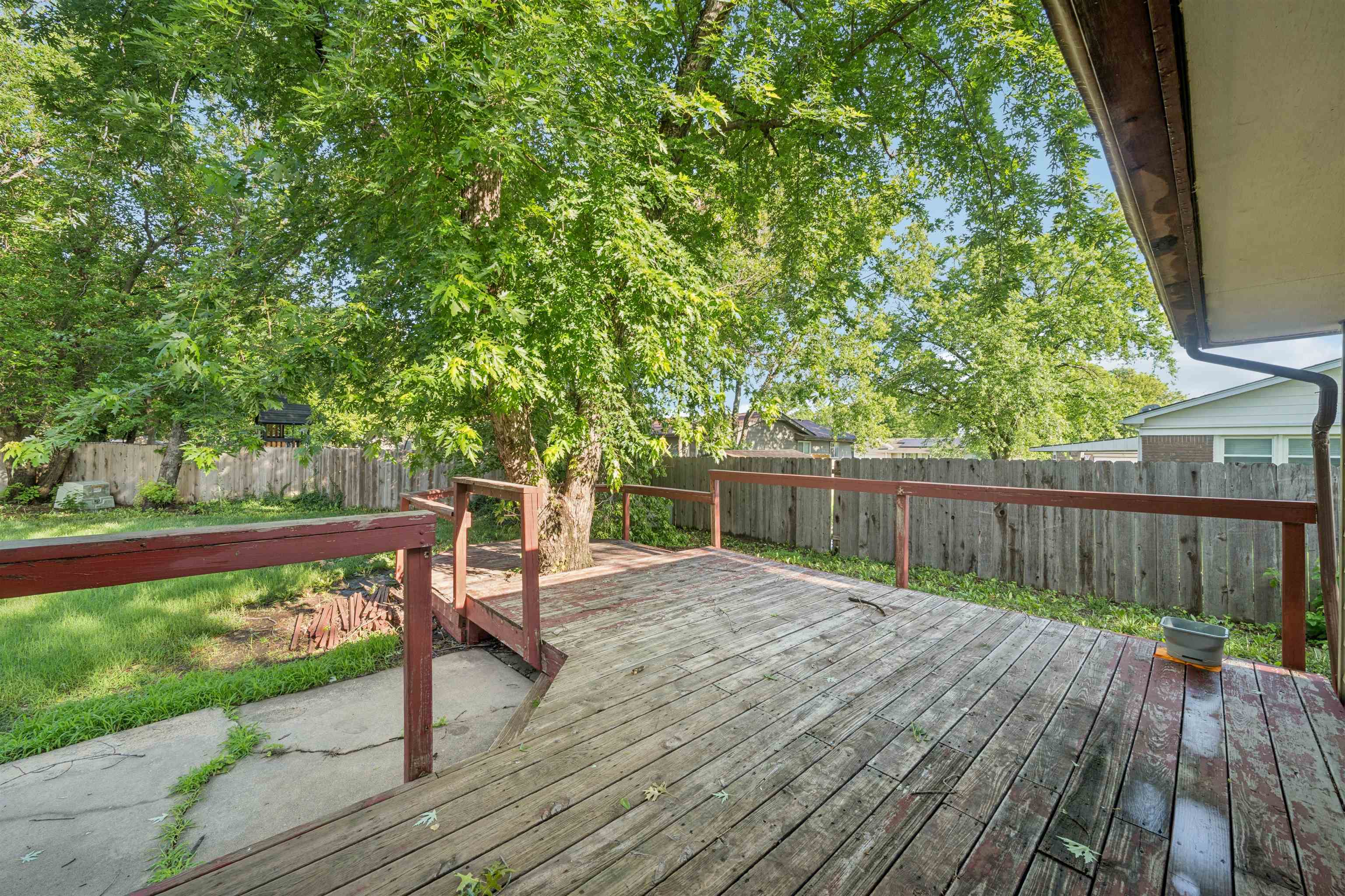 1713 N Terry Ln Property Photo 25