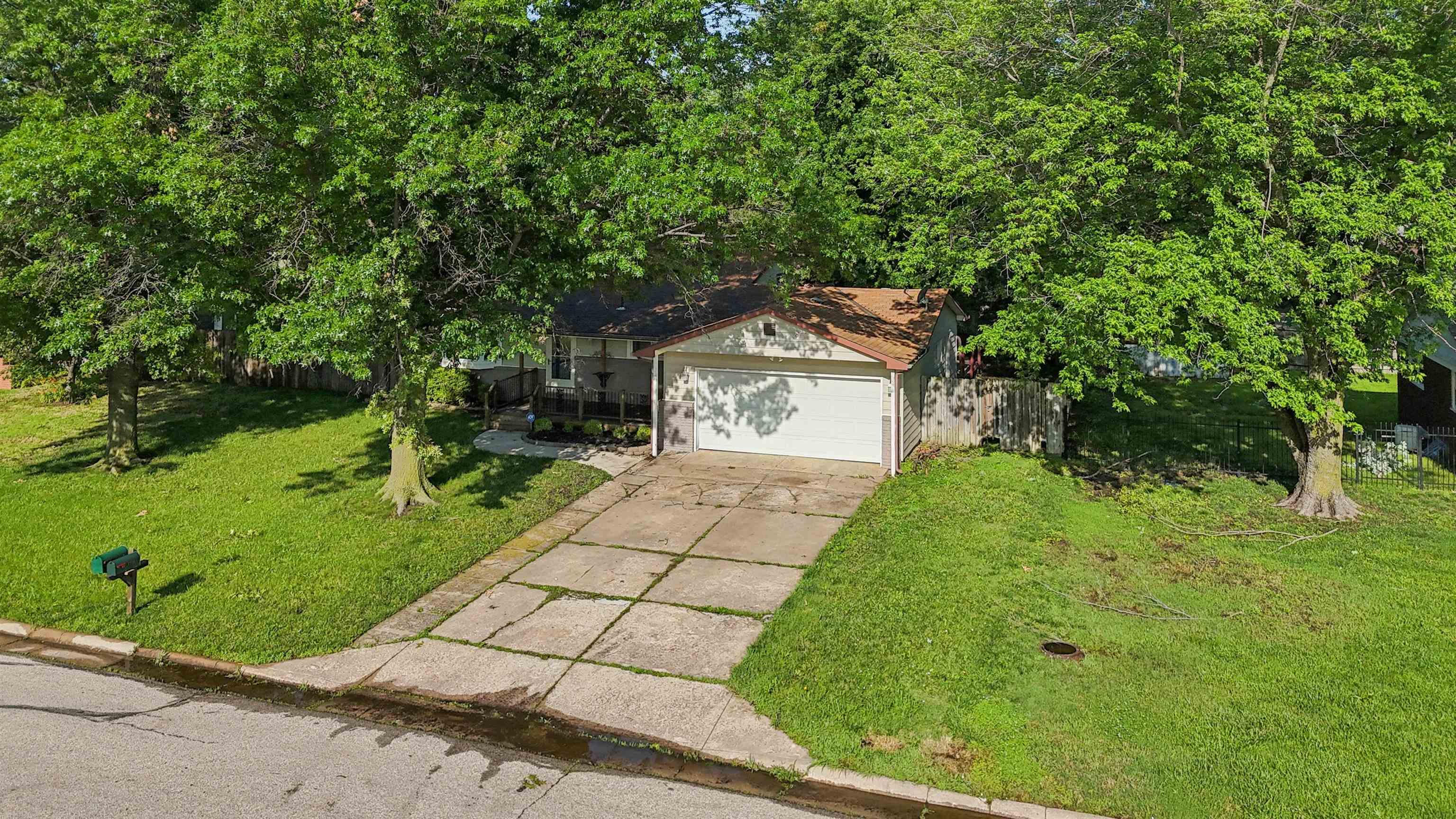 1713 N Terry Ln Property Photo 33