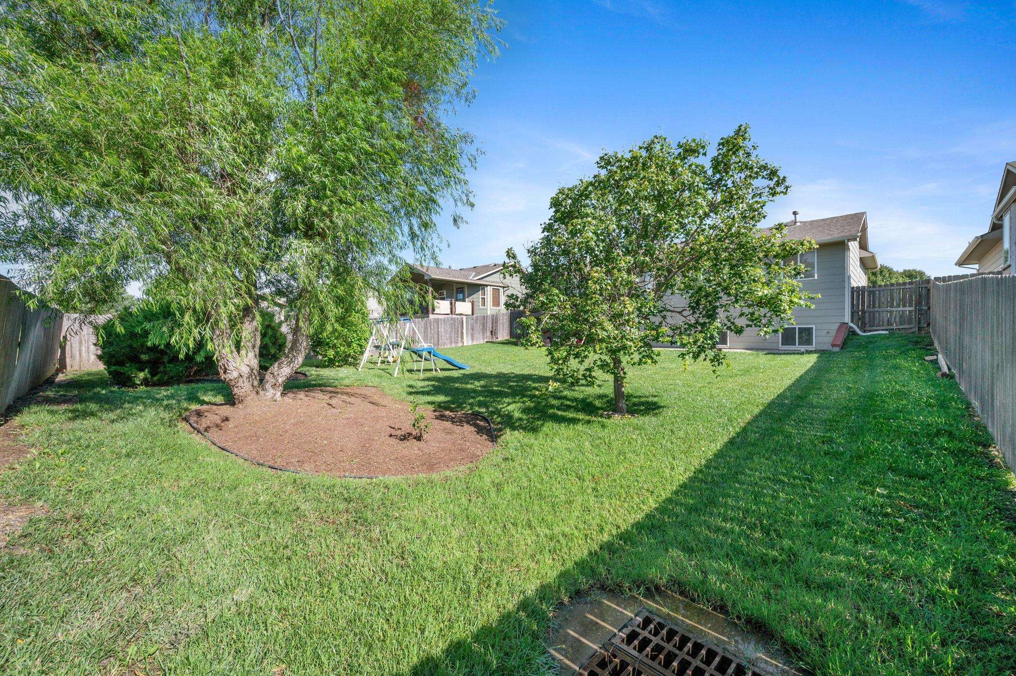 11827 W Grant Ct Property Photo 28