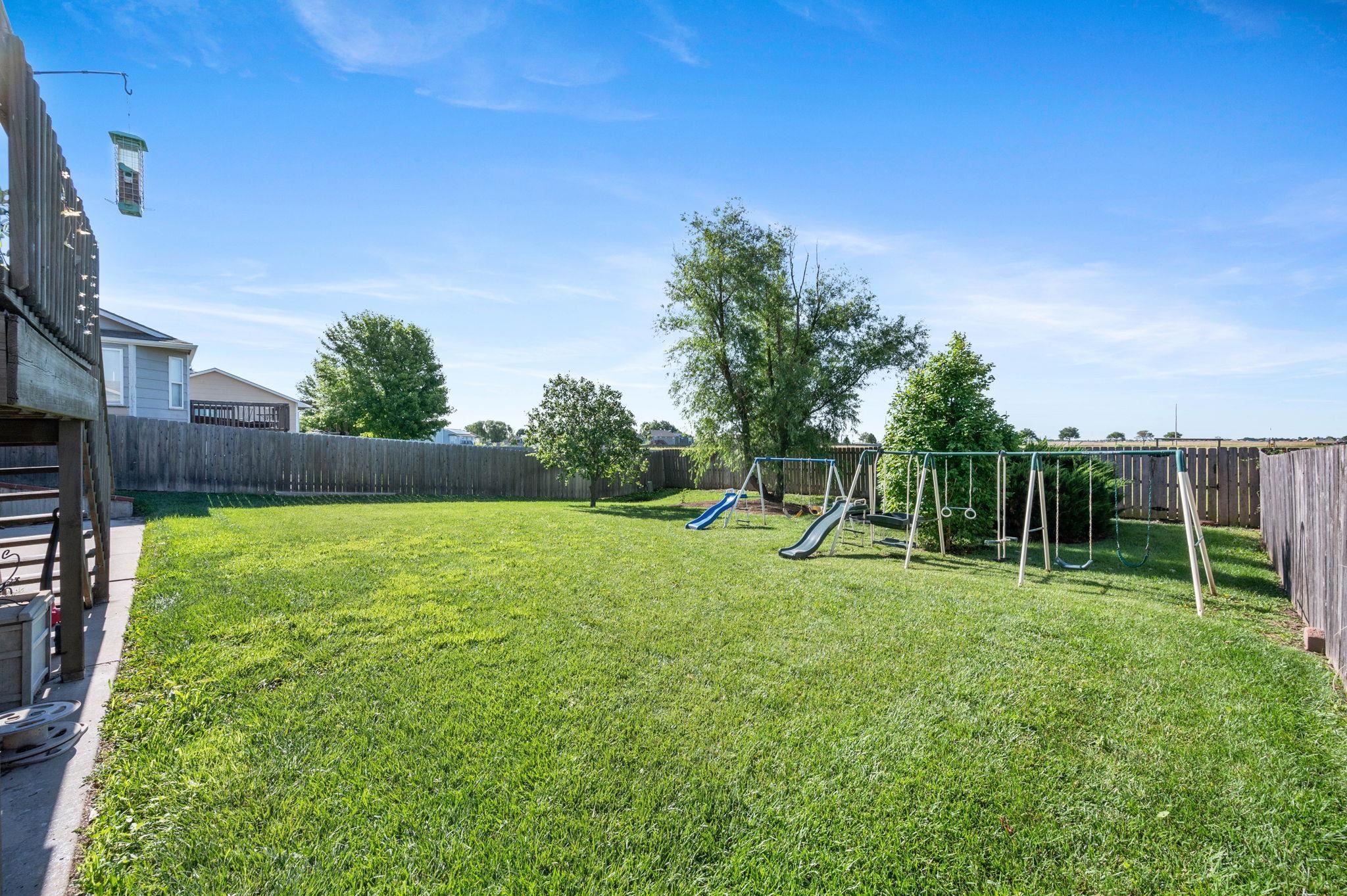11827 W Grant Ct Property Photo 29