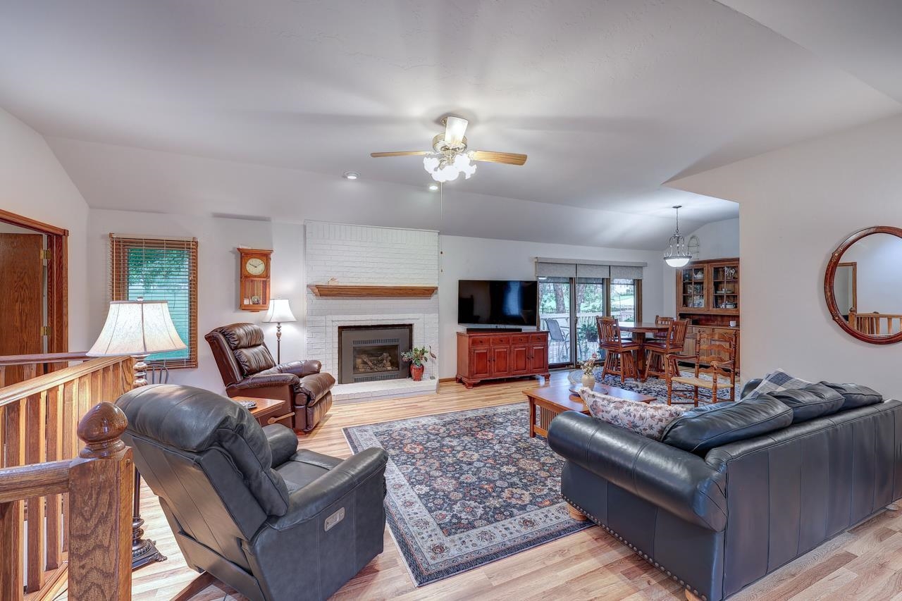 3103 Cabrillo Dr Property Photo 4