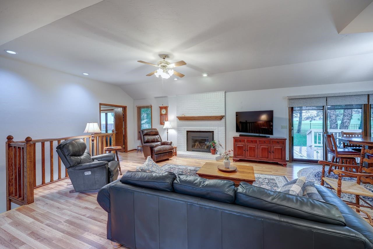 3103 Cabrillo Dr Property Photo 5