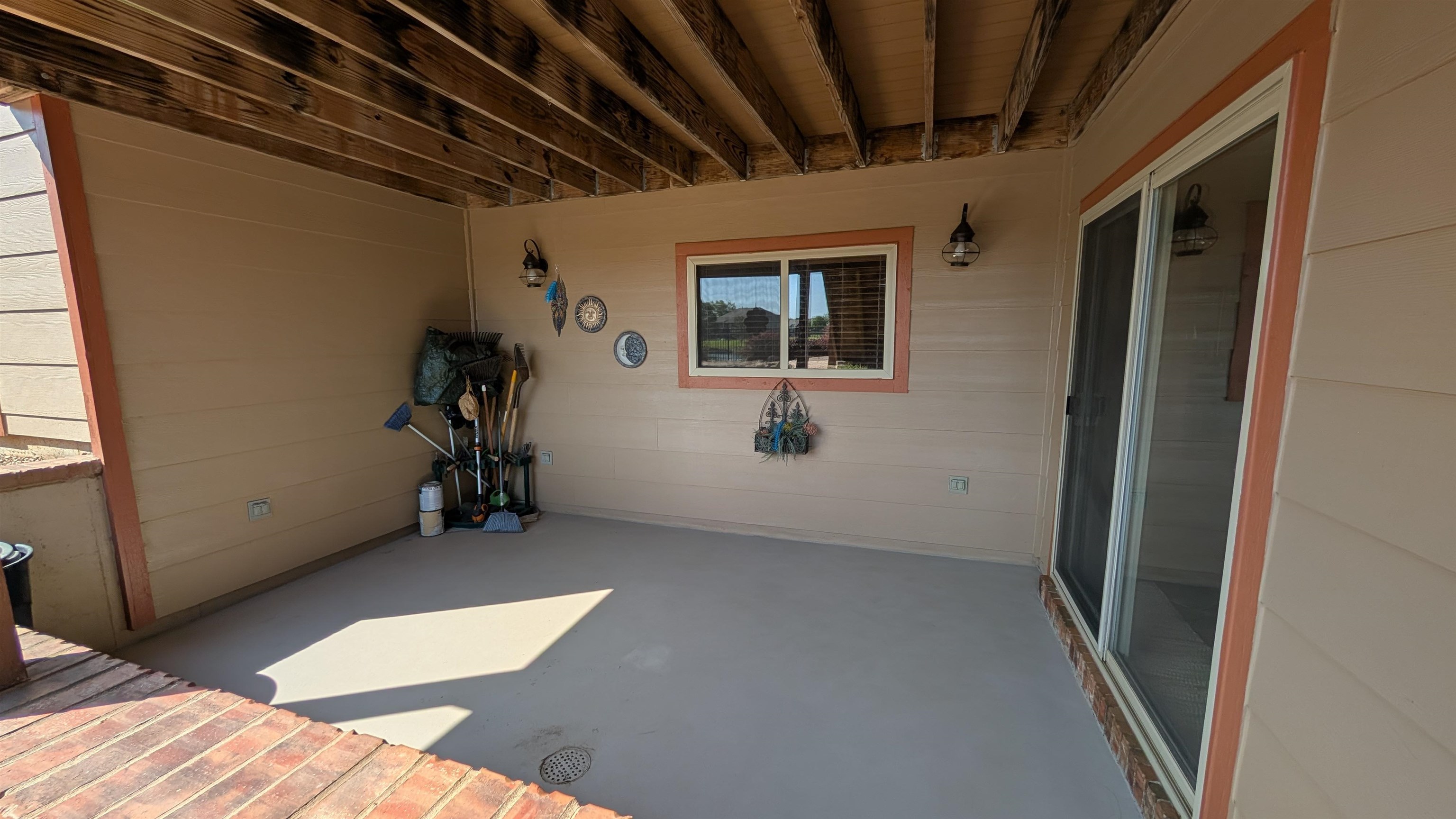 1013 N Beau Jardin St Property Photo 26