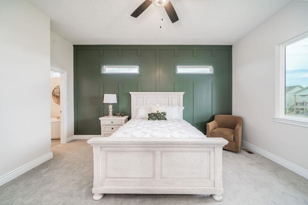 1242 W Ravendale Ln Property Photo 18