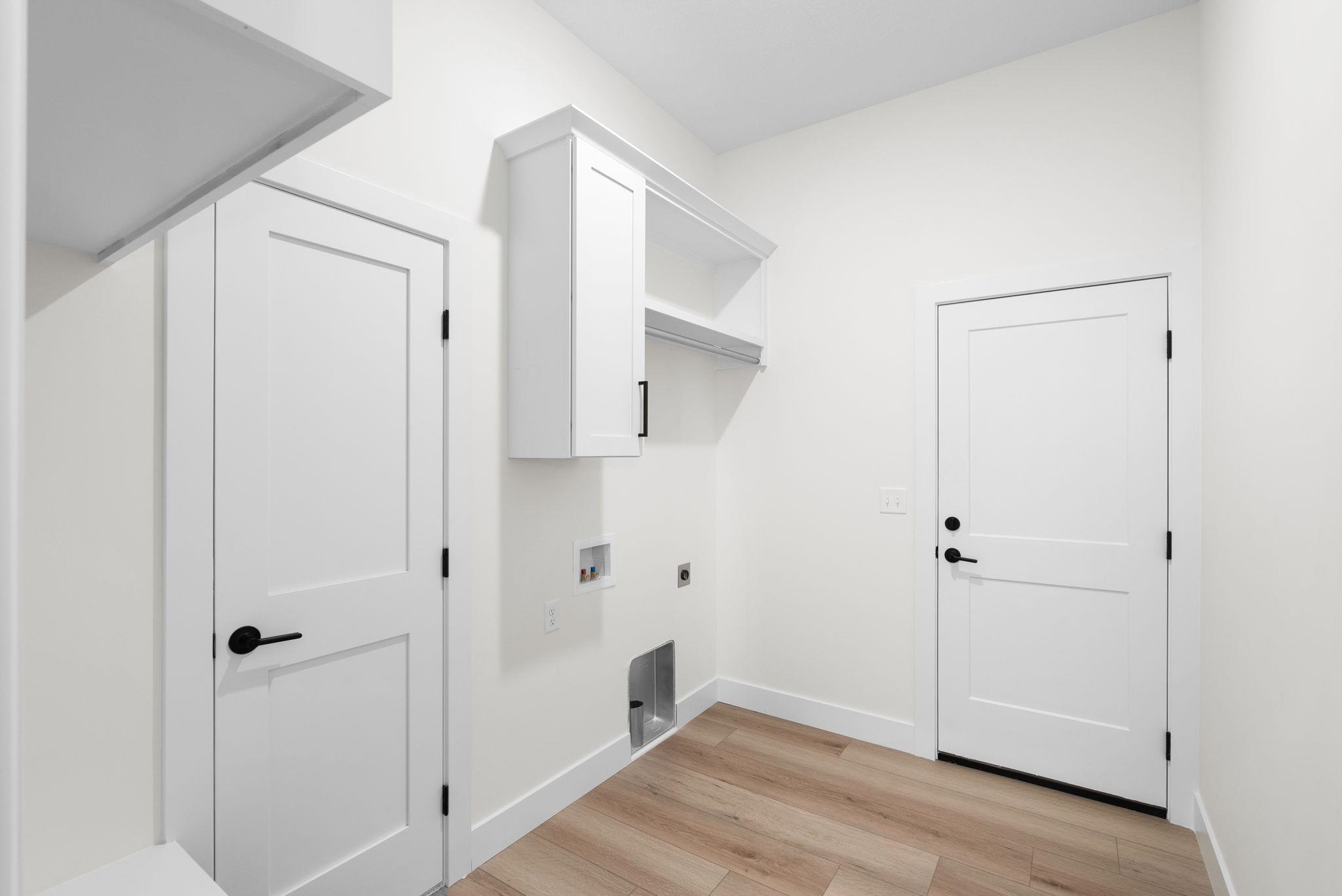 1230 W Ravendale Ln Property Photo 23