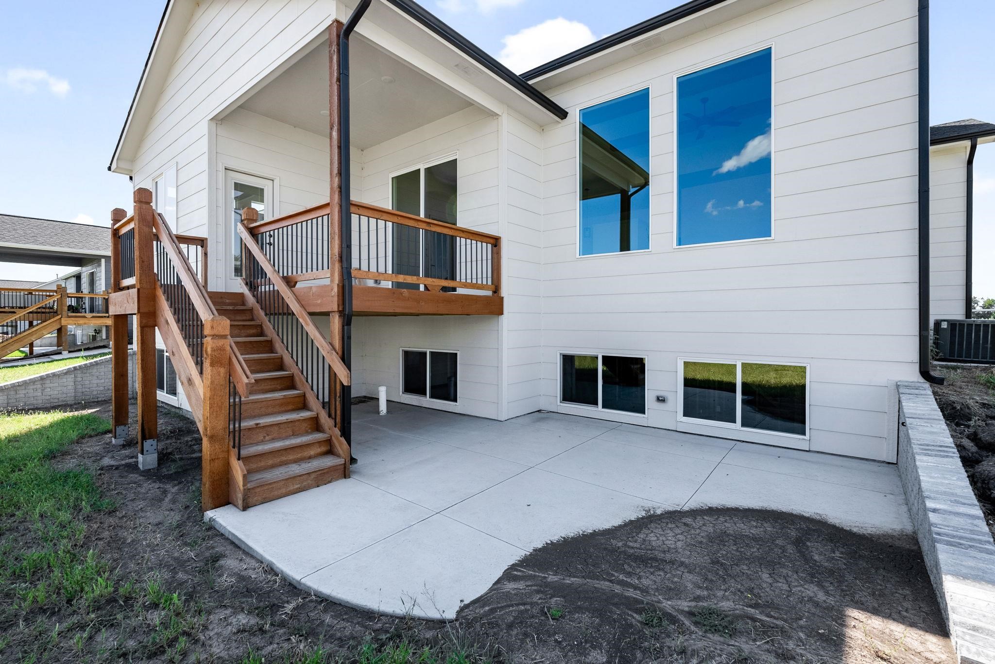 1230 W Ravendale Ln Property Photo 30