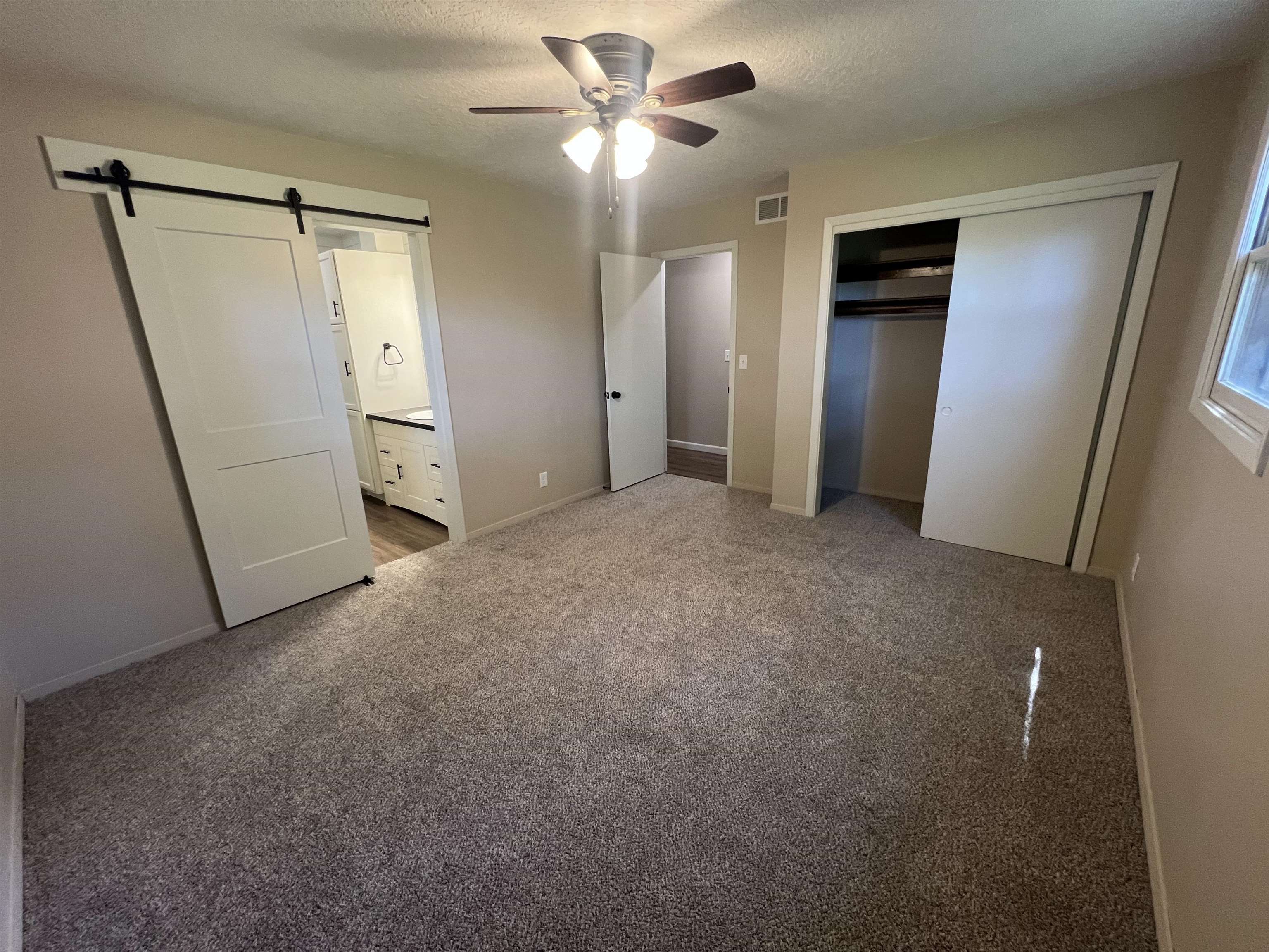 1339 N Sunset Ct Property Photo 10