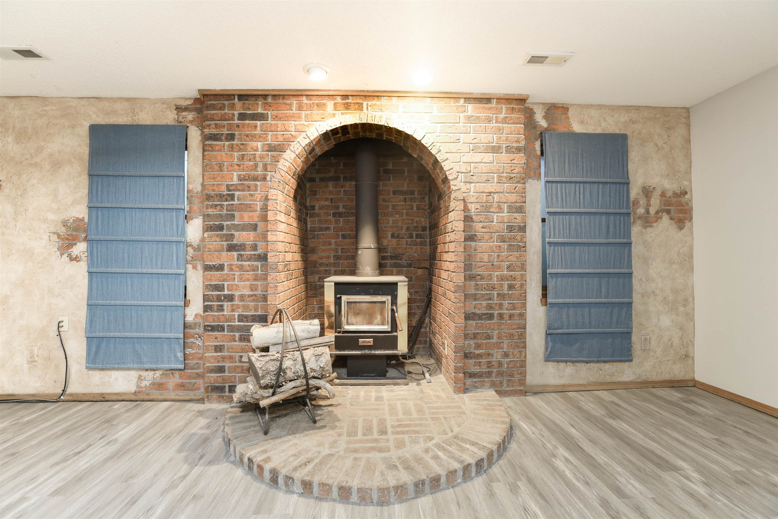 2734 S Carrwood Cir. Property Photo 18