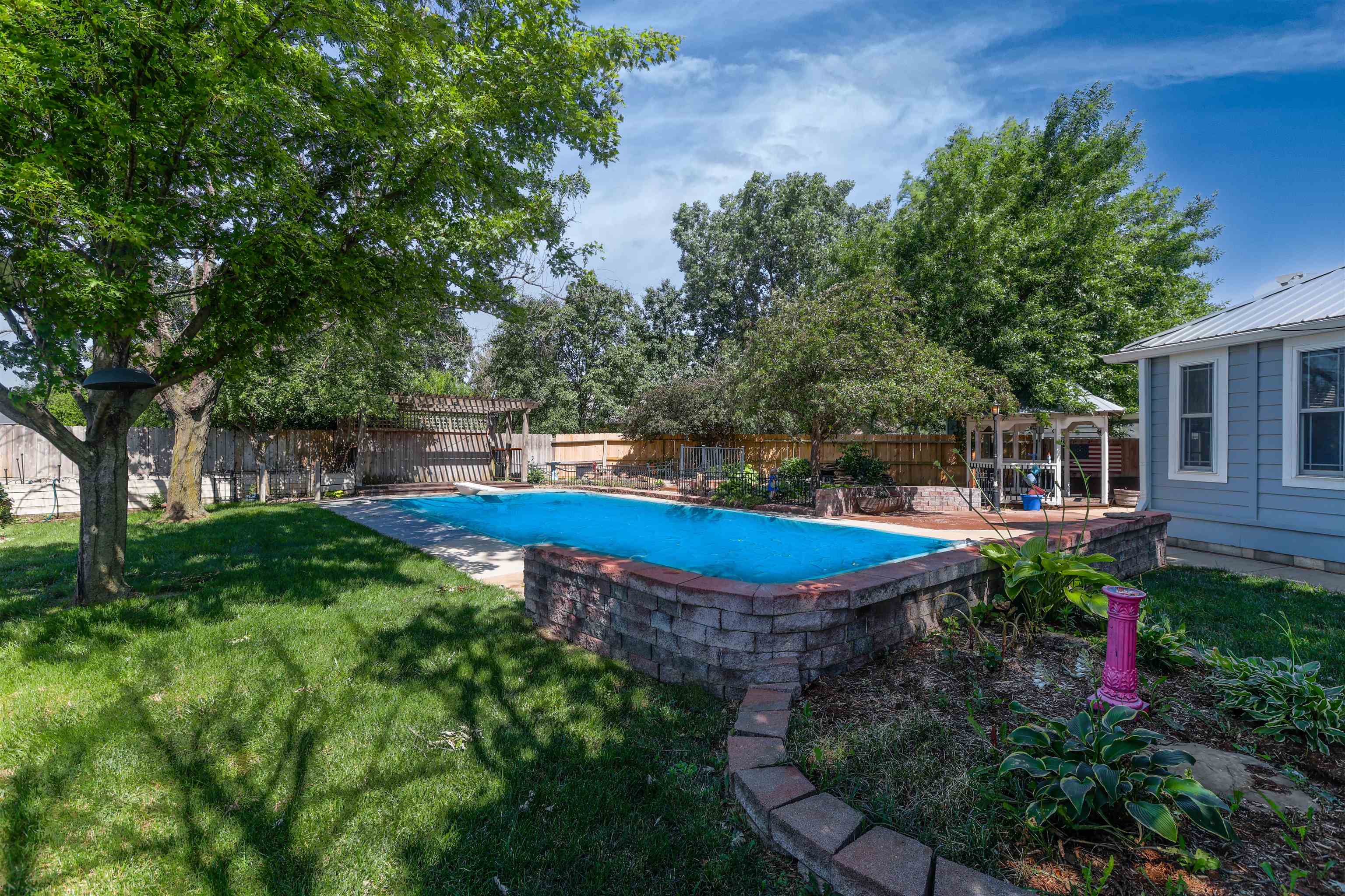 2734 S Carrwood Cir. Property Photo 31