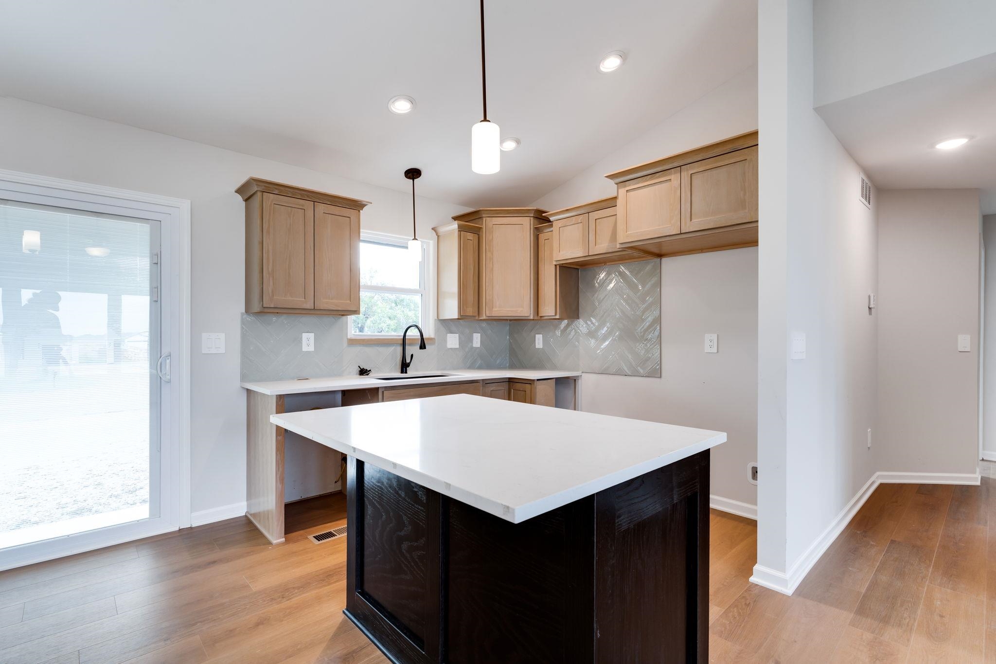 1631 N Magnolia Ct Property Photo 10