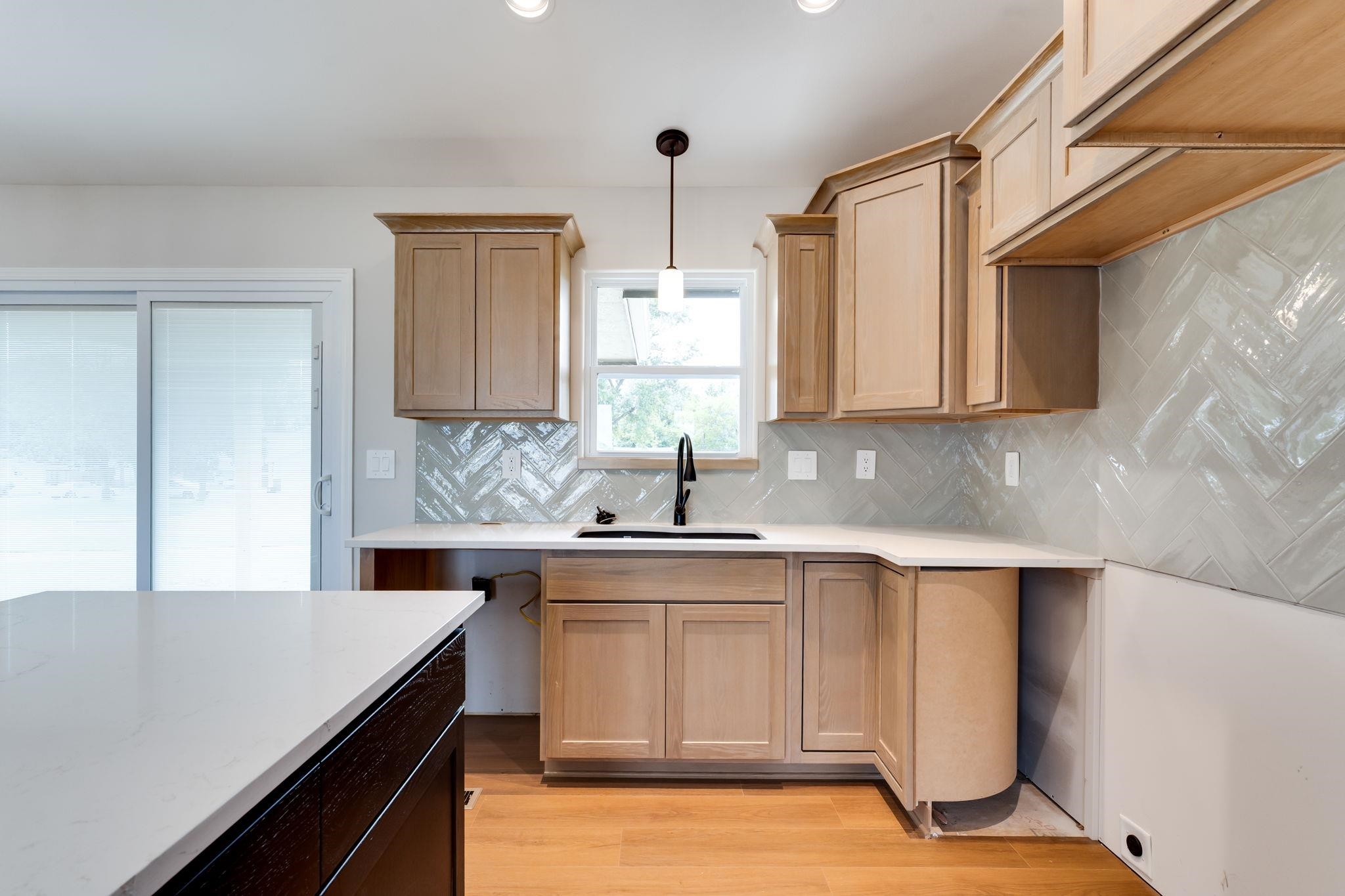 1631 N Magnolia Ct Property Photo 11