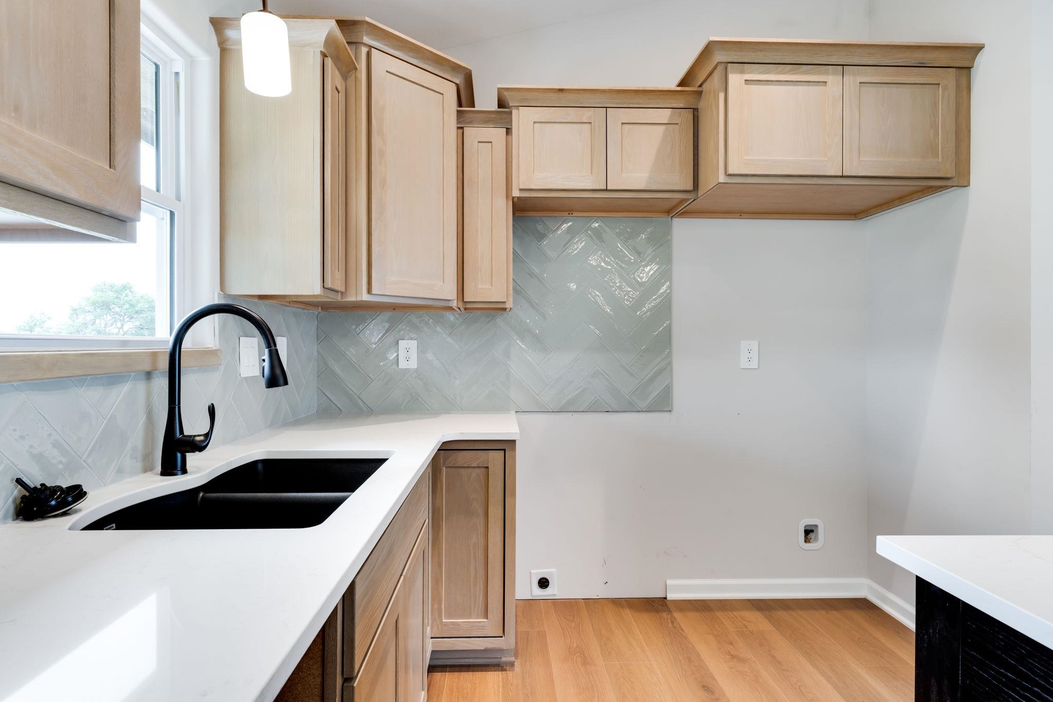 1631 N Magnolia Ct Property Photo 13