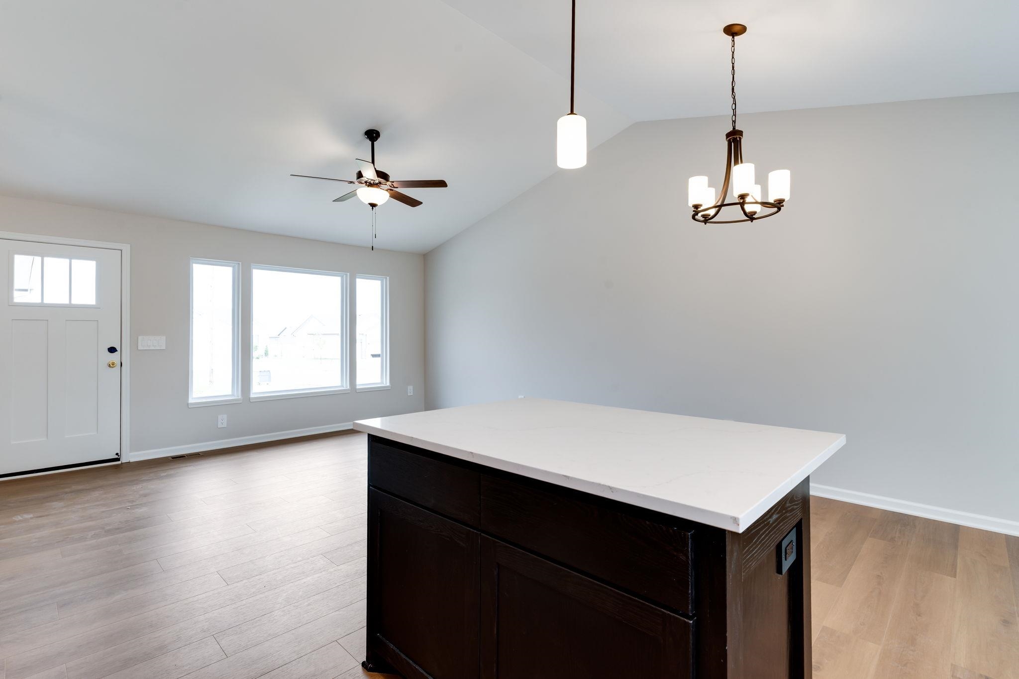 1631 N Magnolia Ct Property Photo 14