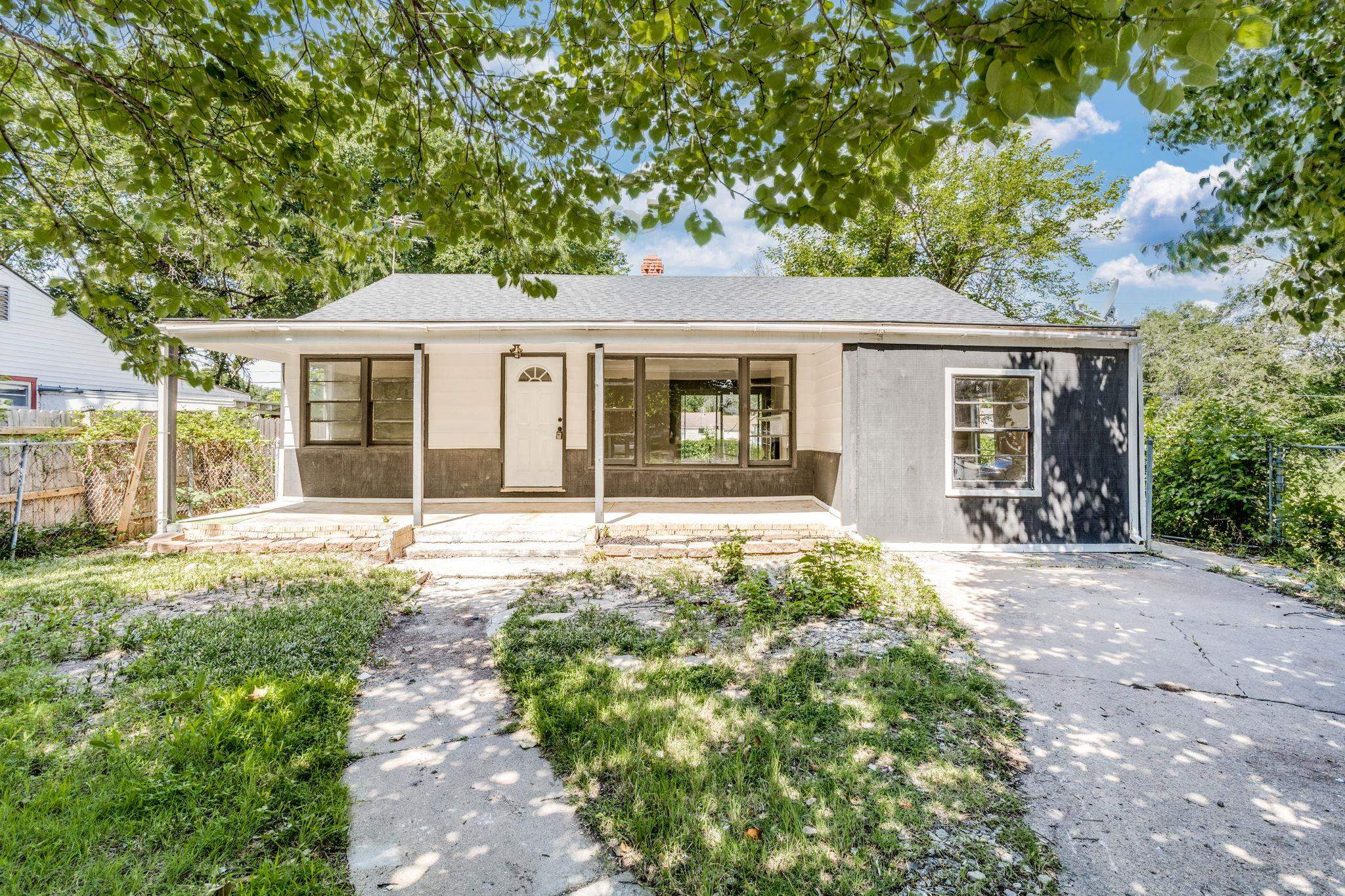 1713 N Green St Property Photo
