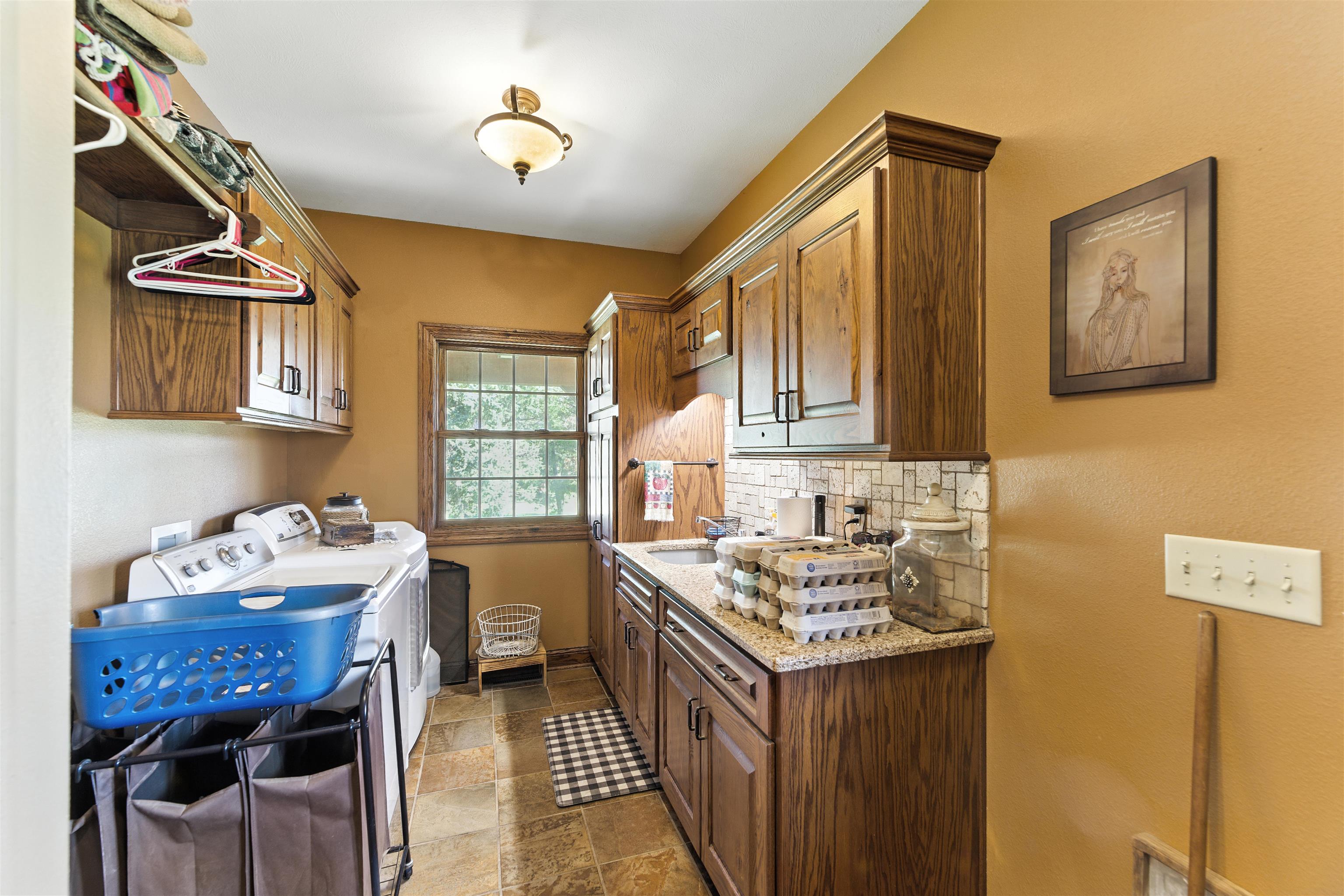 3266 Dove Road Property Photo 18