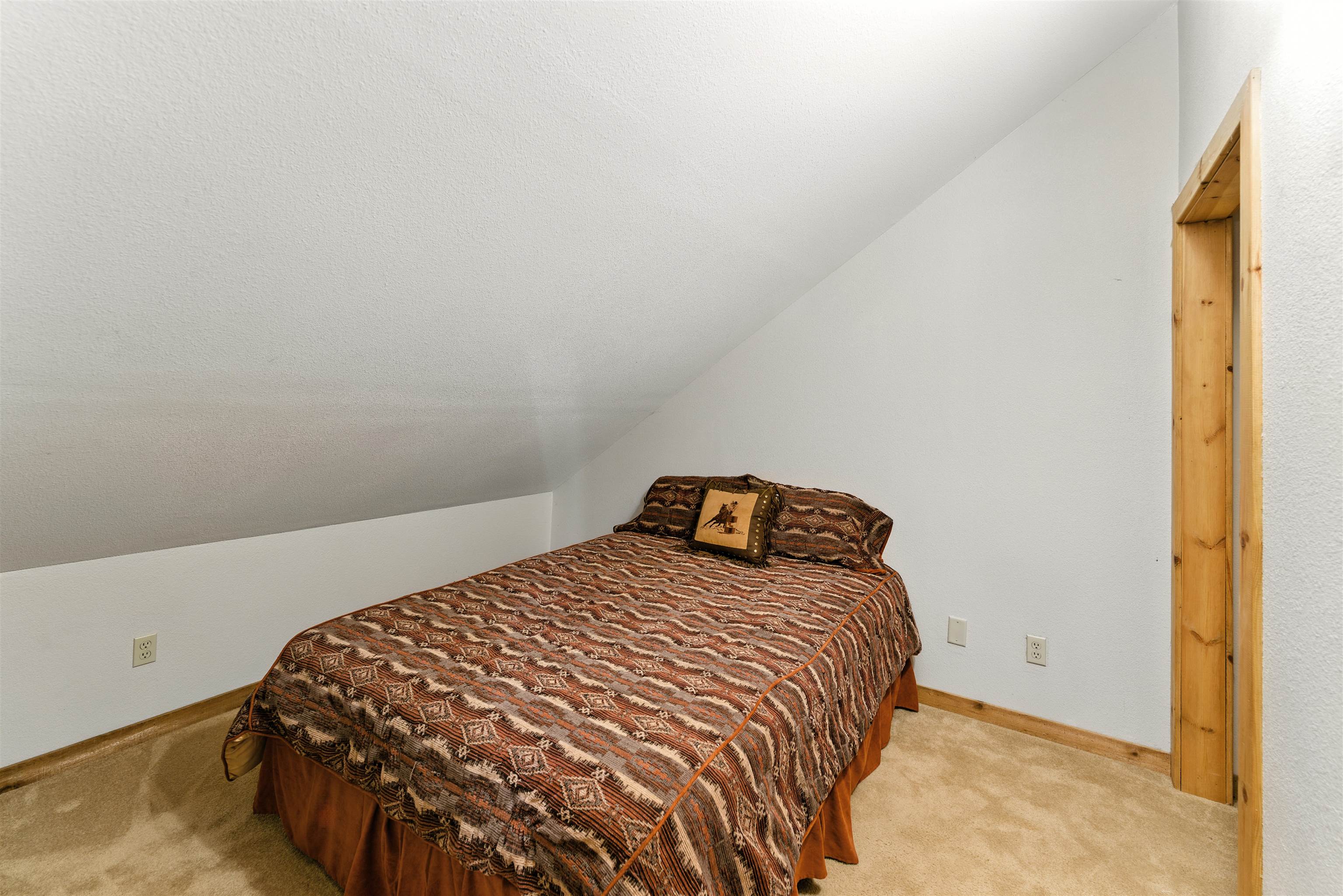 3266 Dove Road Property Photo 33