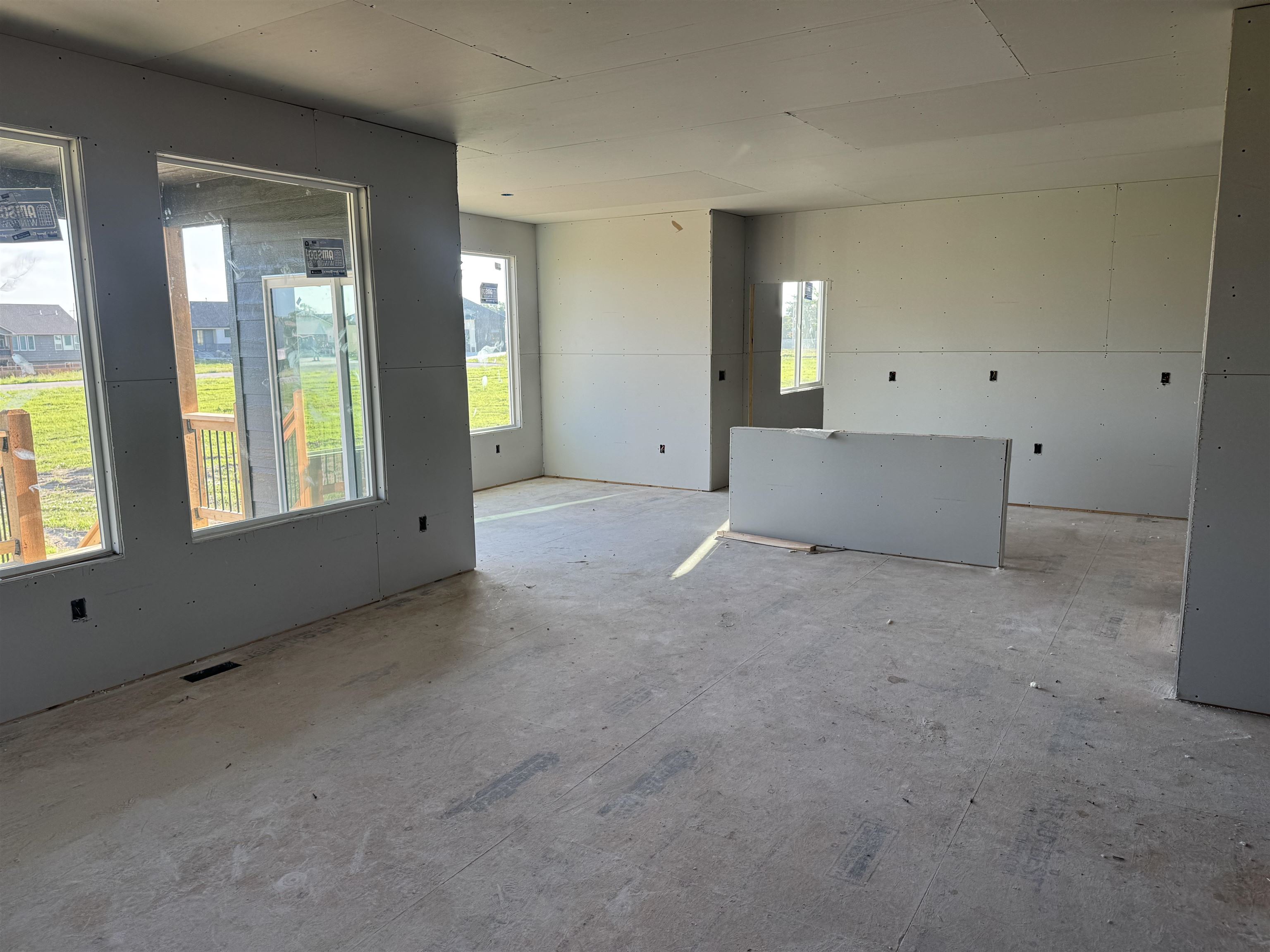 2904 E Sunnyslope St Property Photo 5