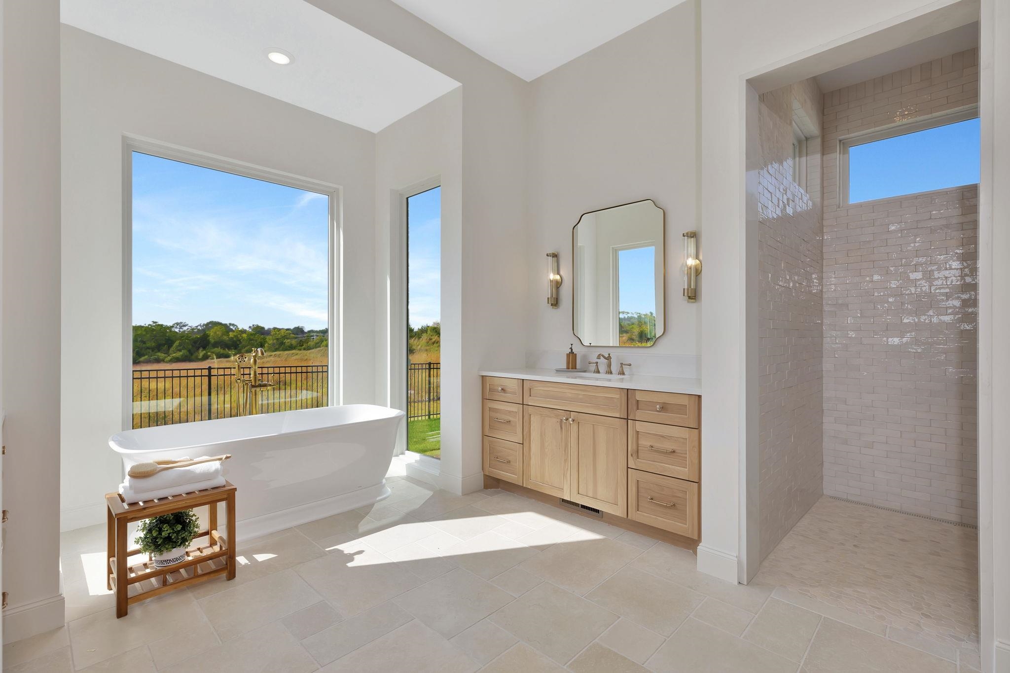 1102 E Flint Hills National Pkwy Property Photo 24