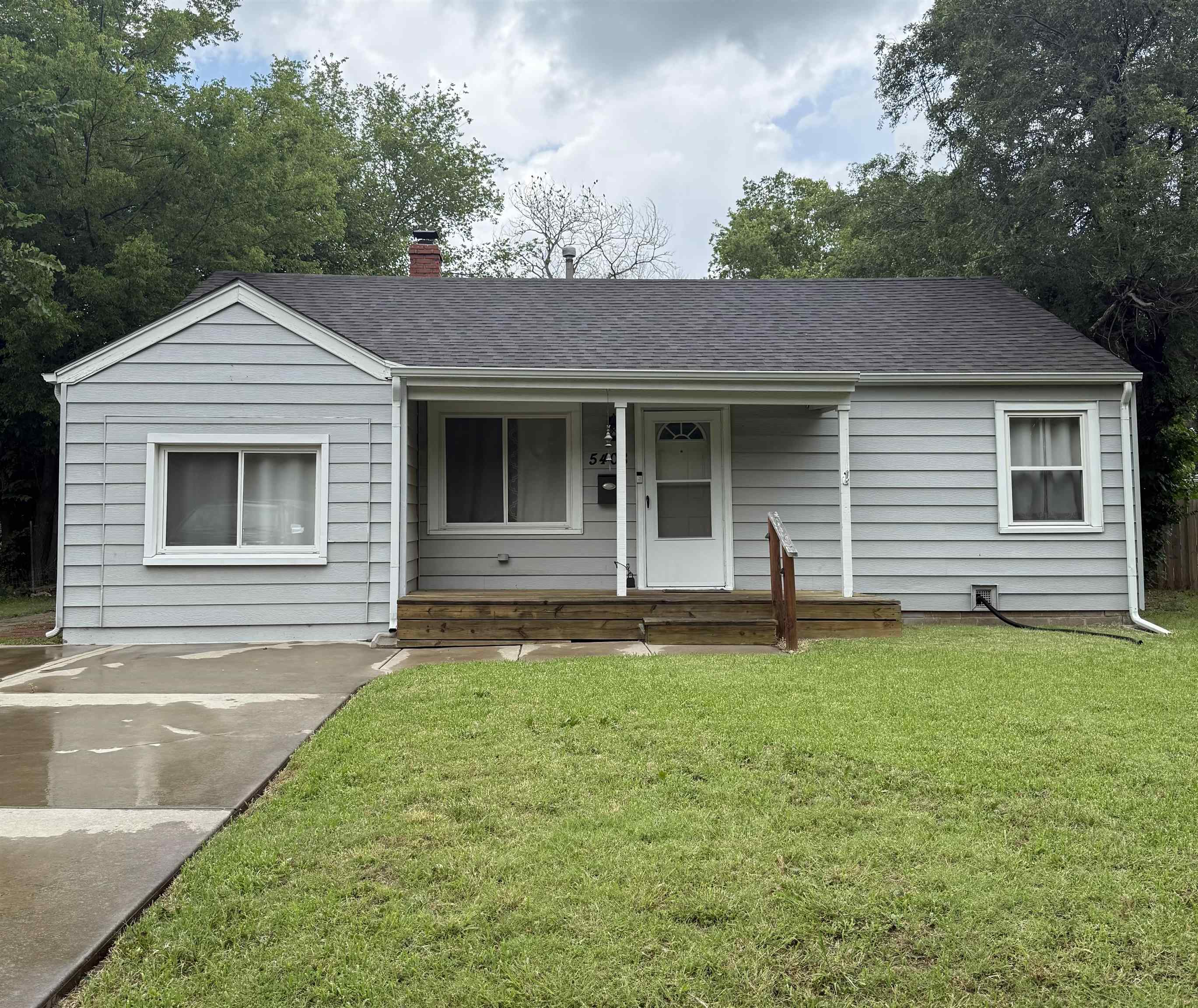 5408 E Pine St Property Photo