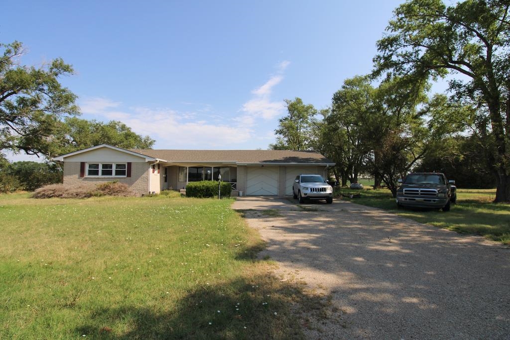 600 N Halstead Rd Property Photo 21