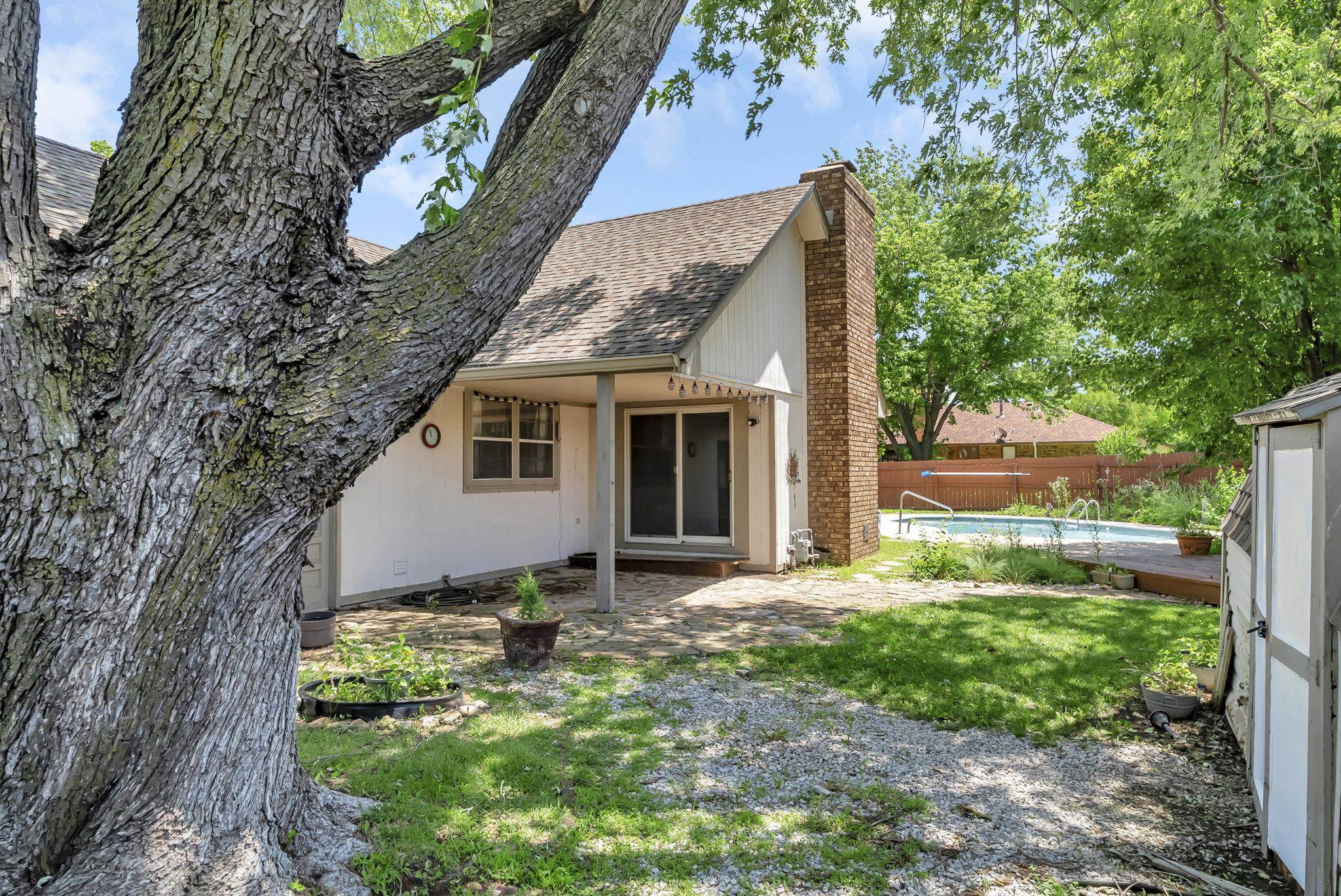 11521 W Texas St Property Photo 8