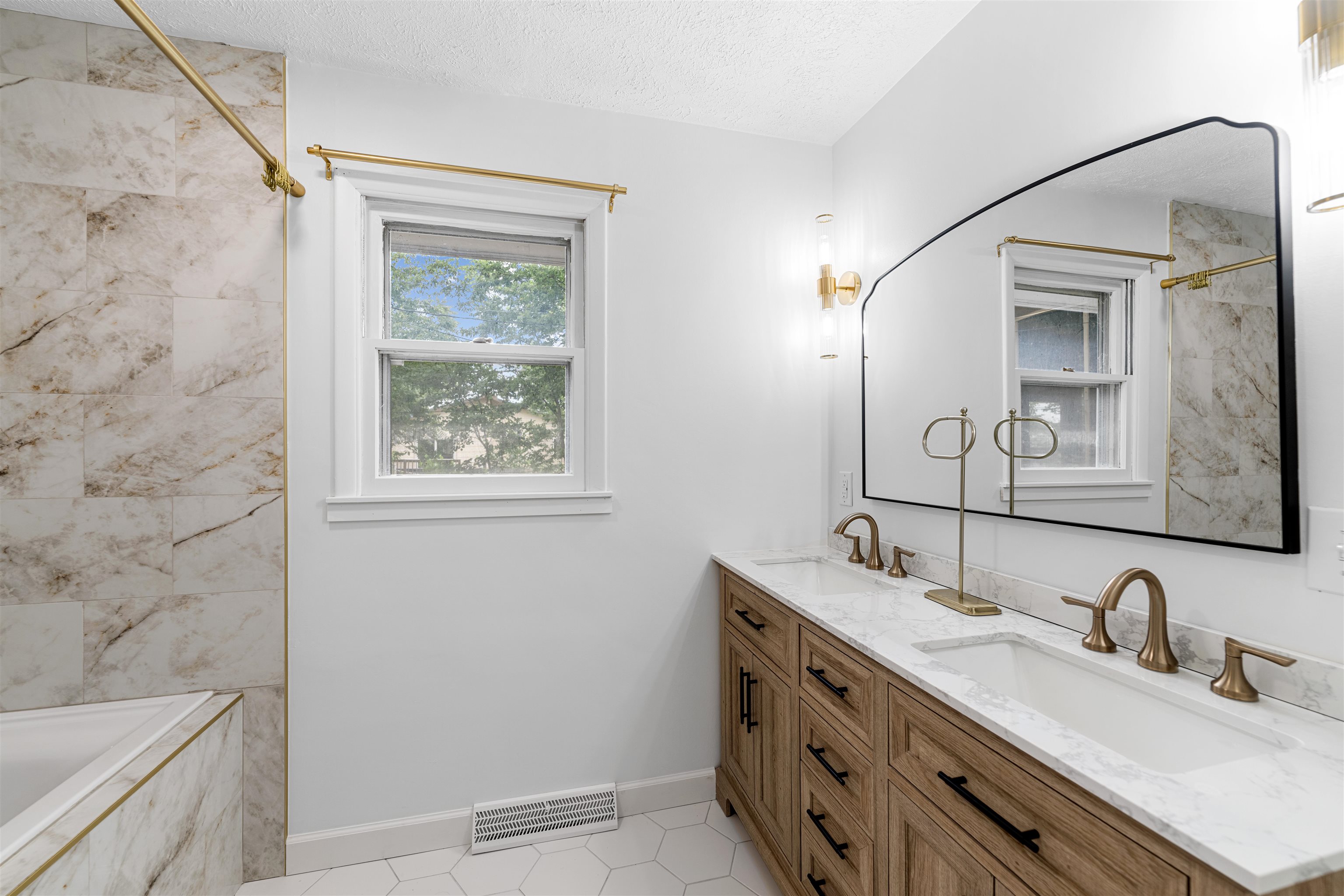 401 Reed Ave Property Photo 16