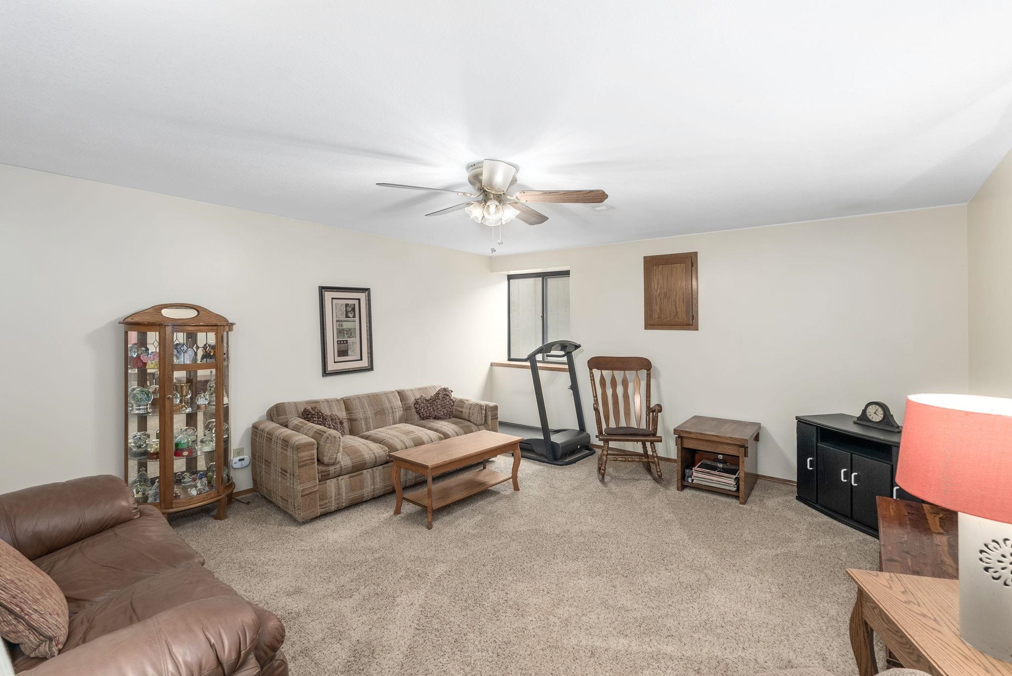 11315 W Cindy St Property Photo 16