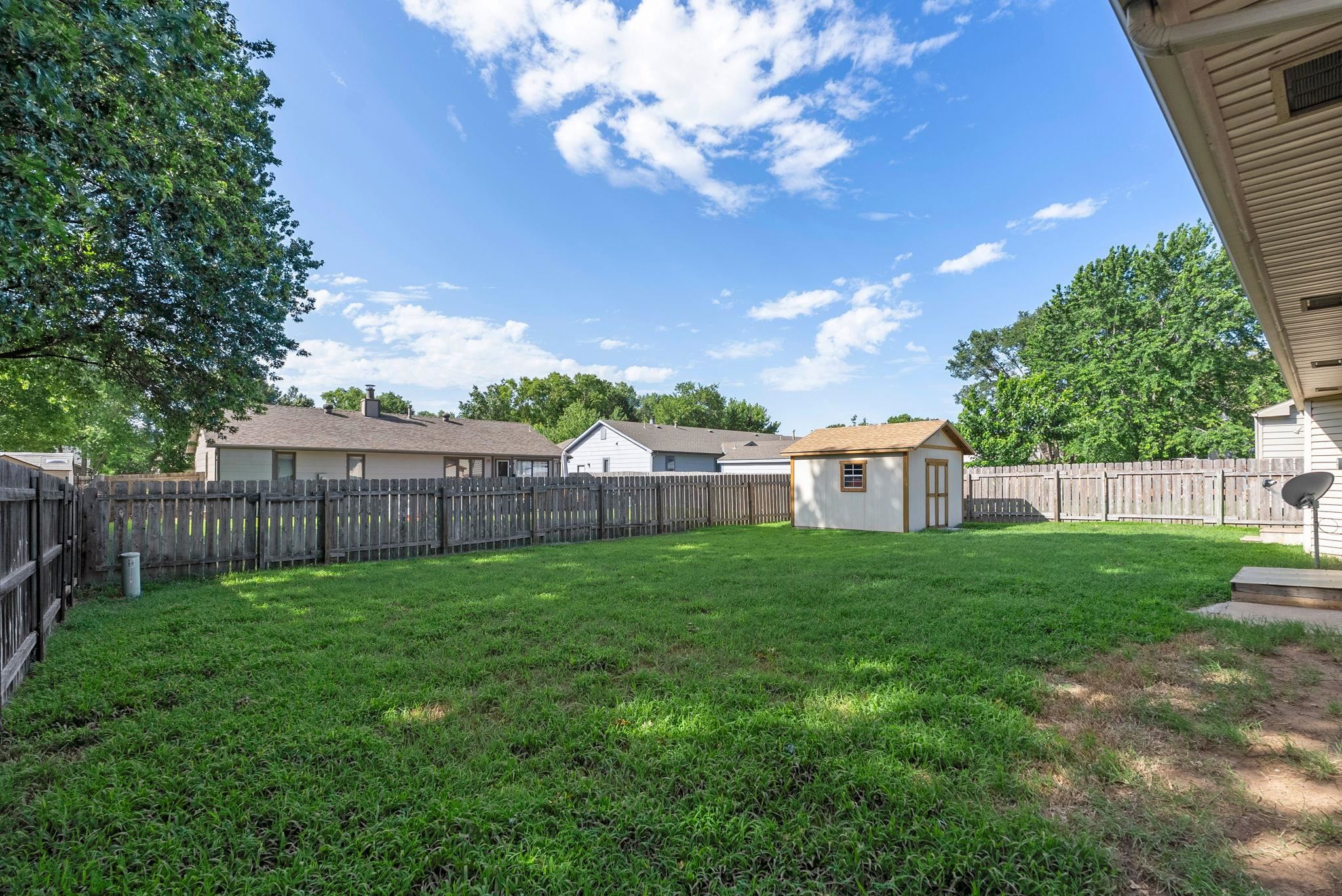 11315 W Cindy St Property Photo 26