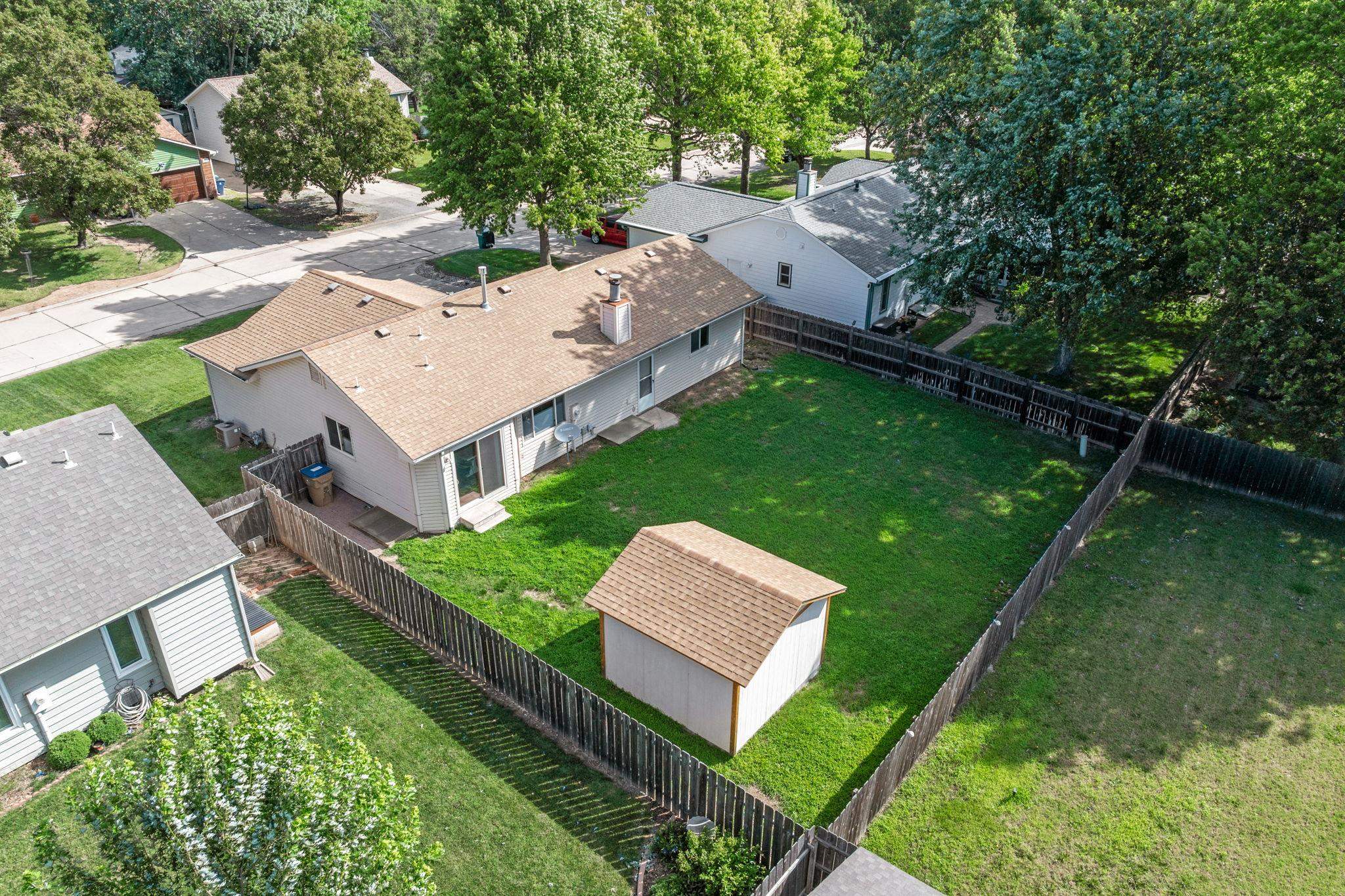 11315 W Cindy St Property Photo 28