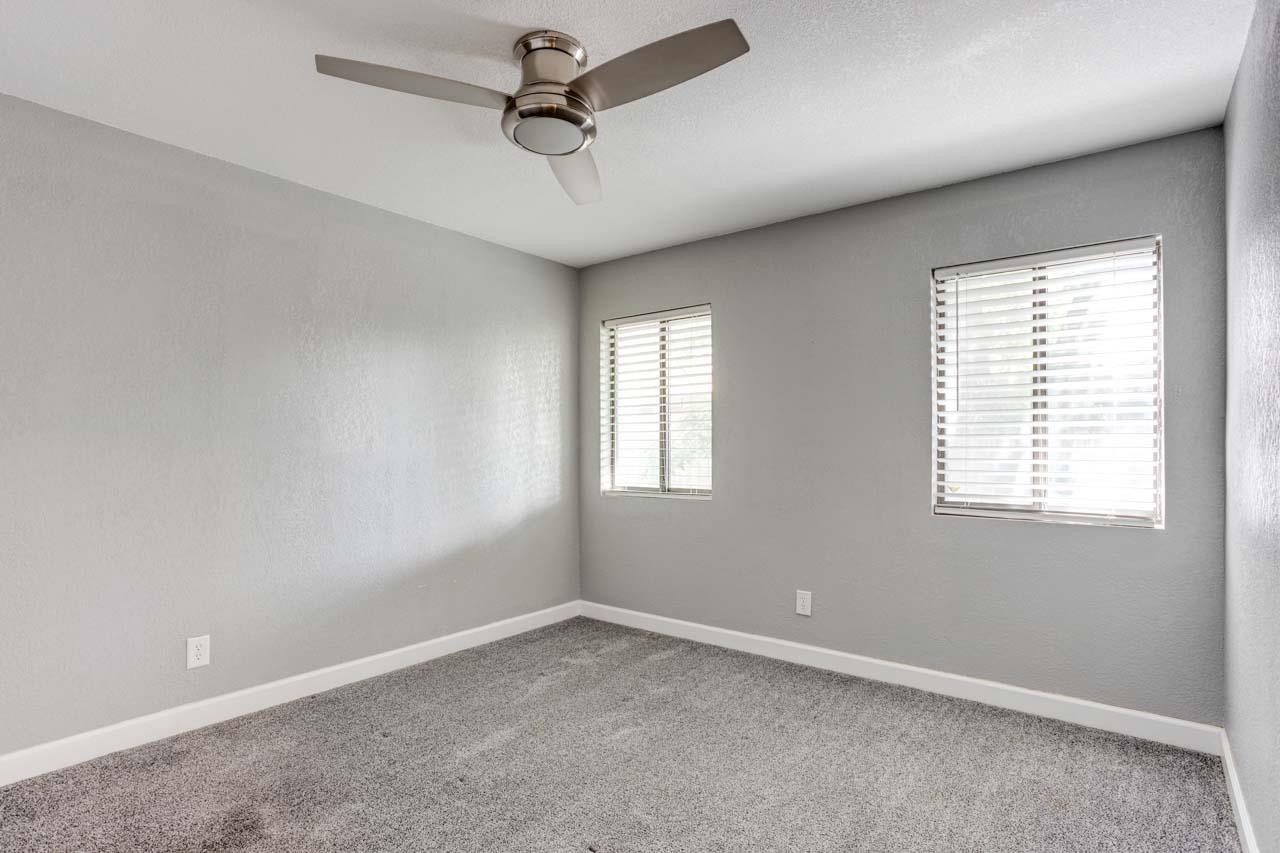 1616 N Perry Ave Property Photo 20
