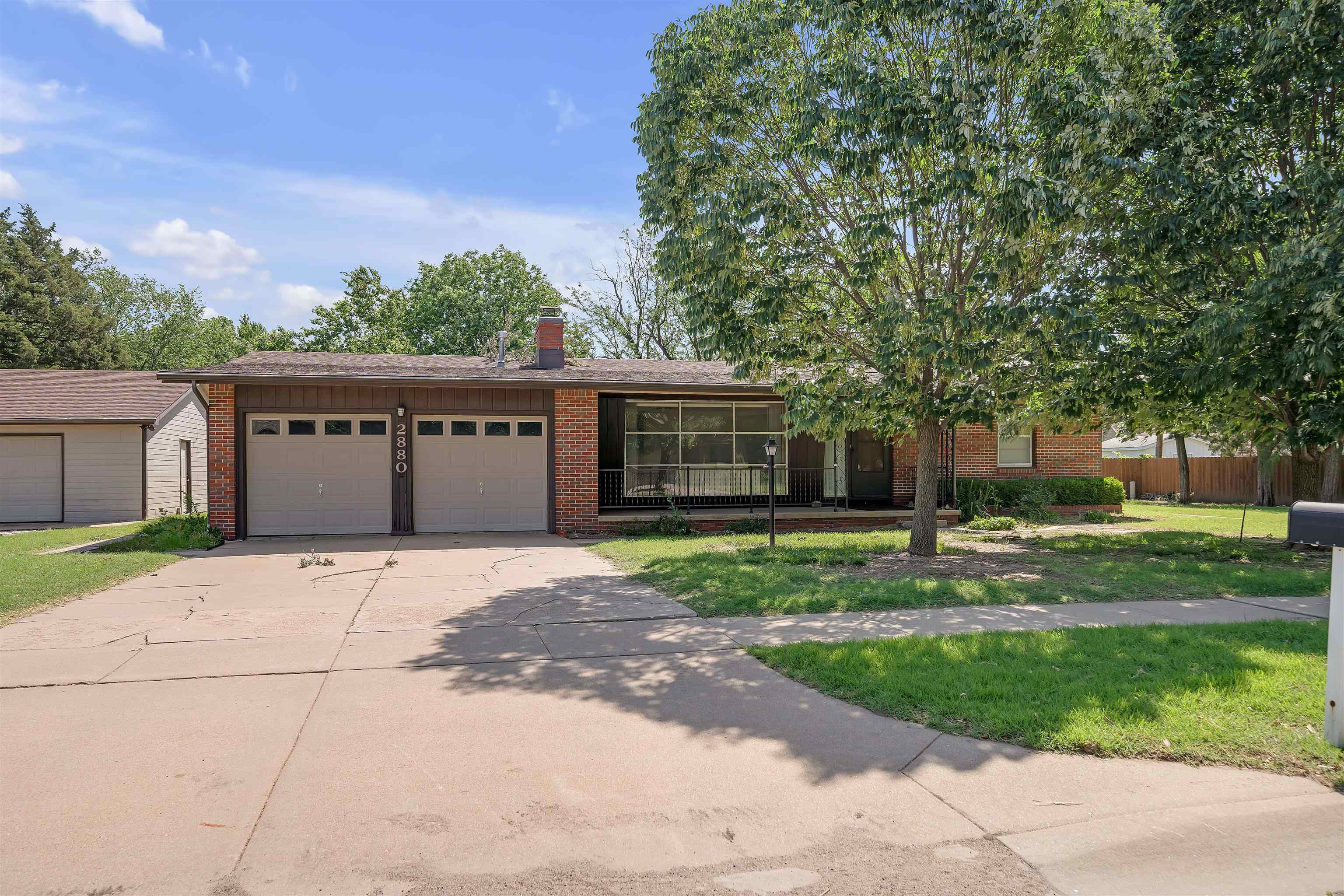 2880 N Halstead St Property Photo 1