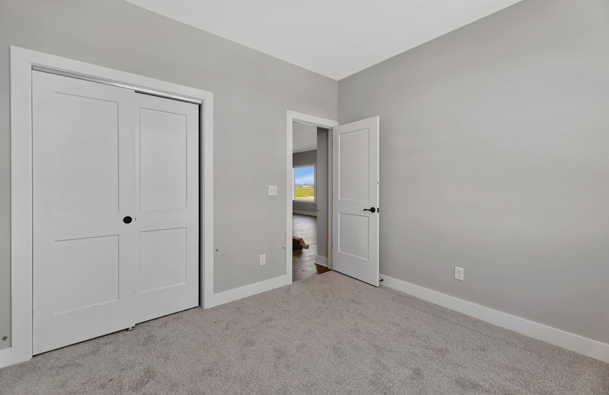 3537 N Azalea Property Photo 22