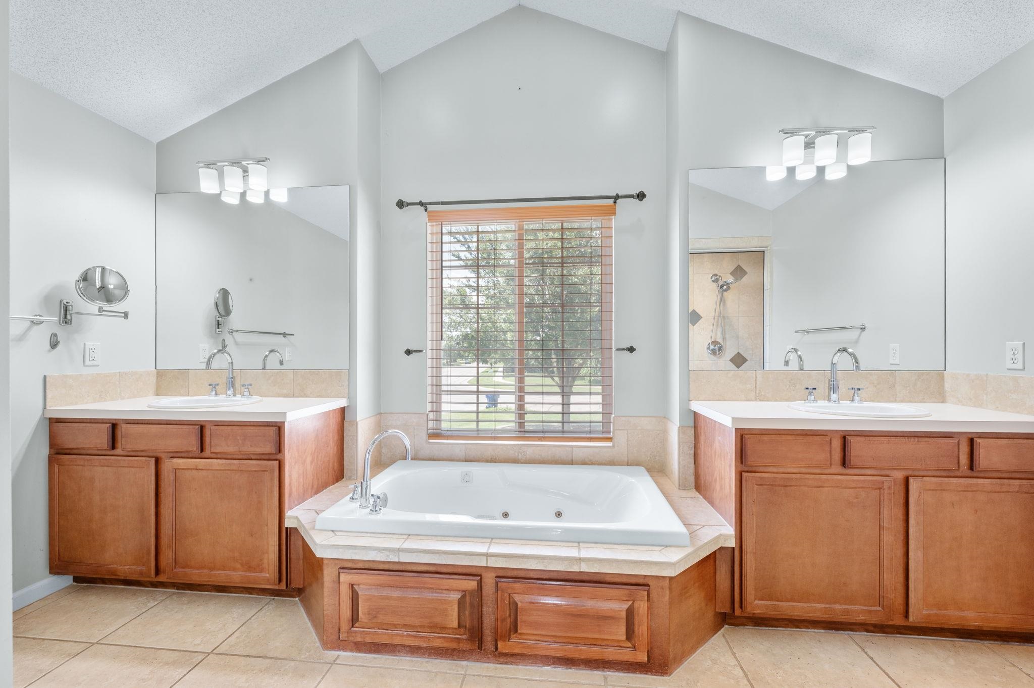 14108 E Mainsgate St Property Photo 16