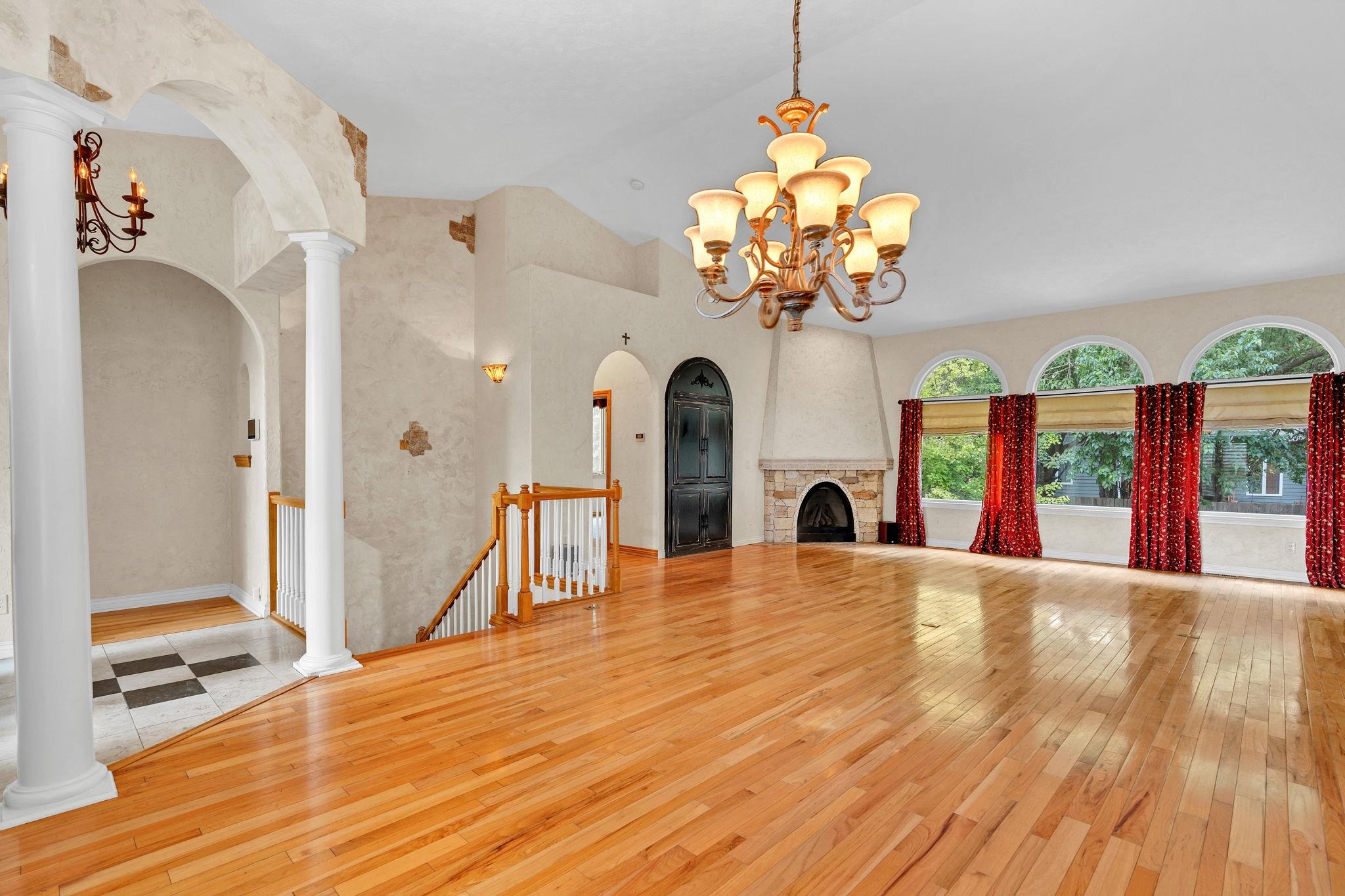 12400 W Jayson Ln Property Photo 5