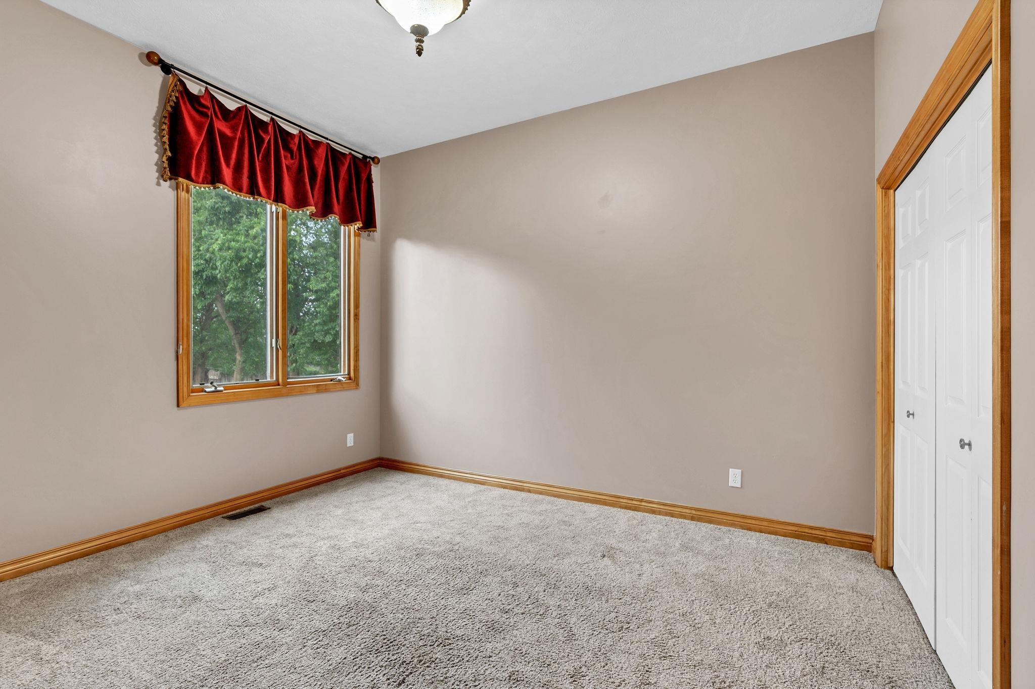 12400 W Jayson Ln Property Photo 14